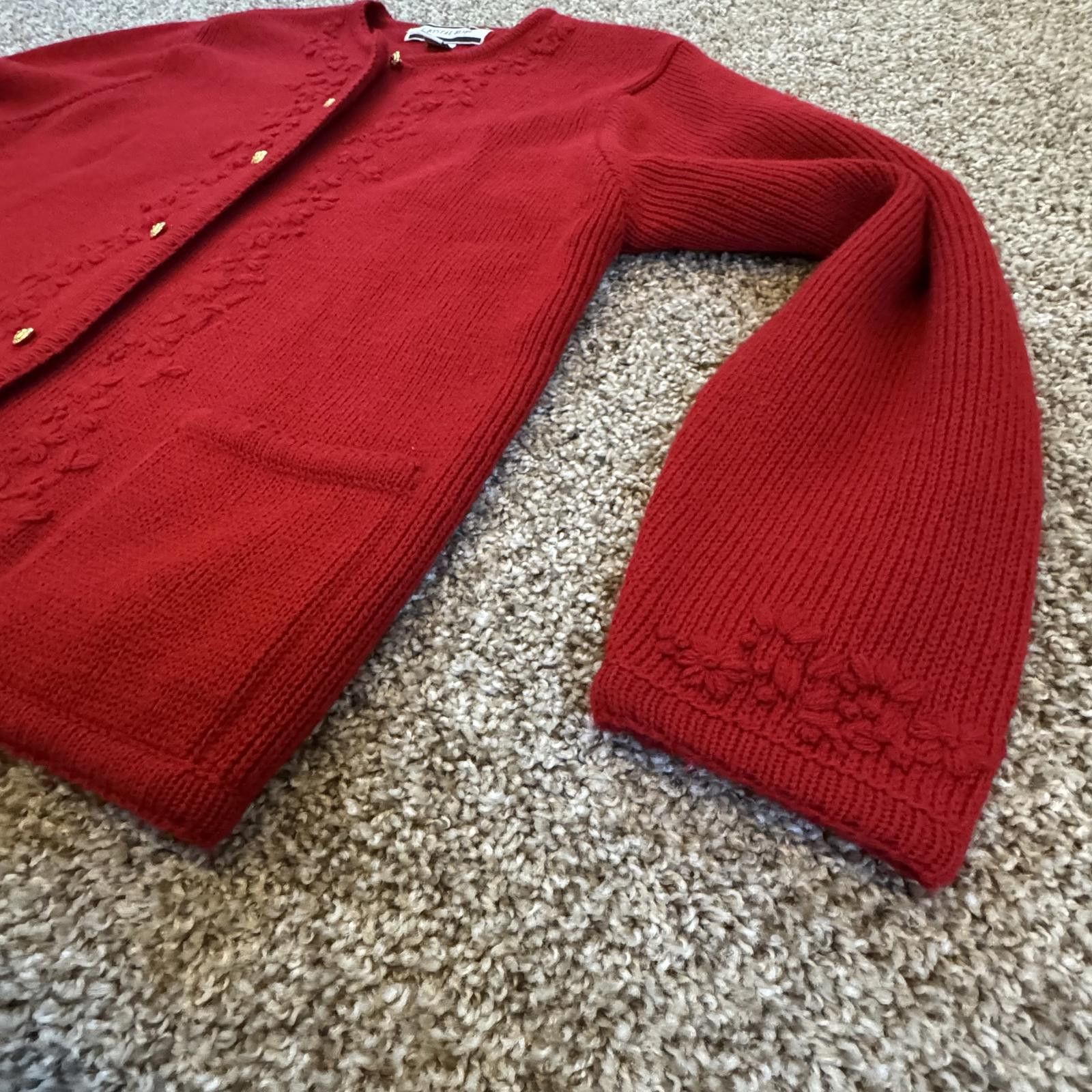 Lands' End Krystal Kobe Red Knit Cardigan Small with Floral Embroidery Size M / US 6-8 / IT 42-44 - 3 Thumbnail