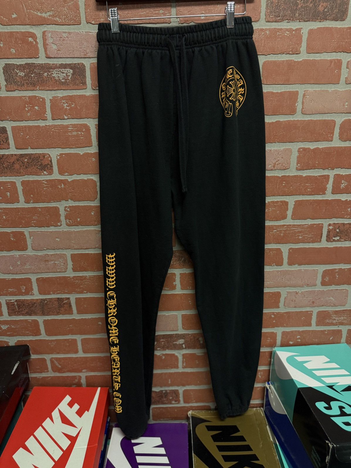 Chrome Hearts Chrome Hearts Website Exclusive Sweatpants Size L Black Size US 33 - 1 Thumbnail