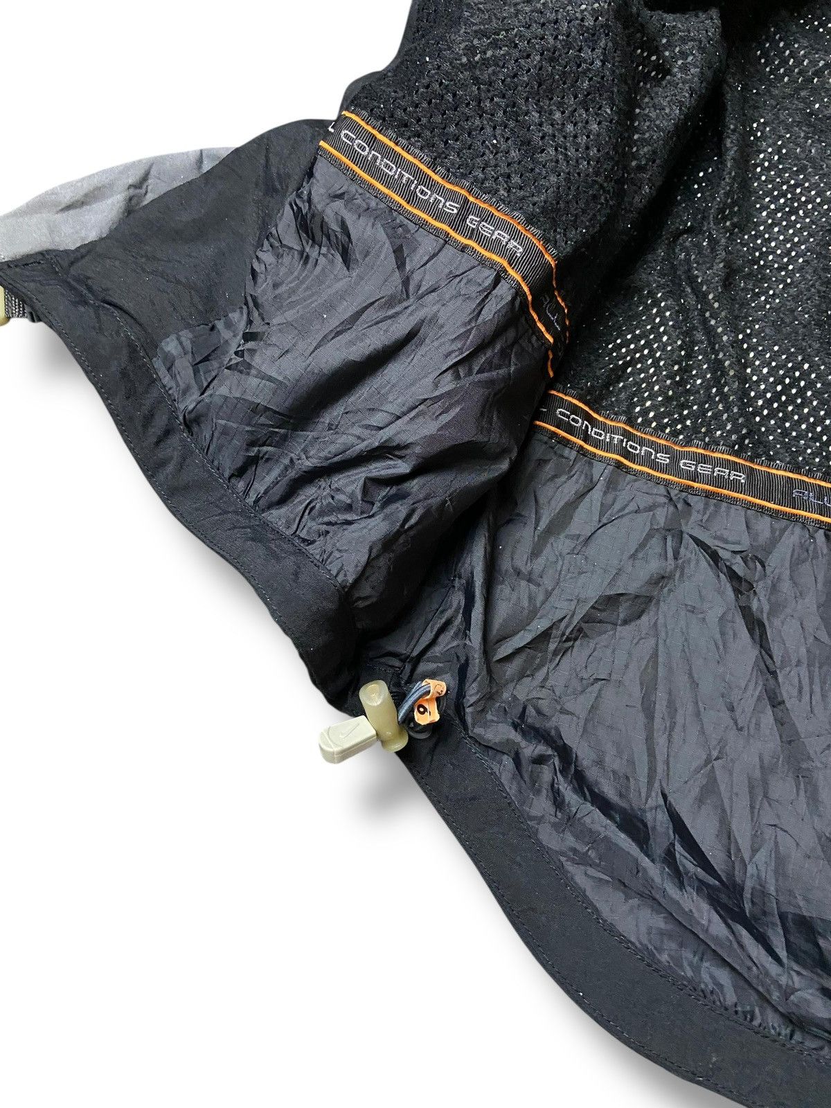 Nike ACG Vintage NIKE ACG Stormfit Heavyweight Jacket (132) Size US S / EU 44-46 / 1 - 5 Thumbnail