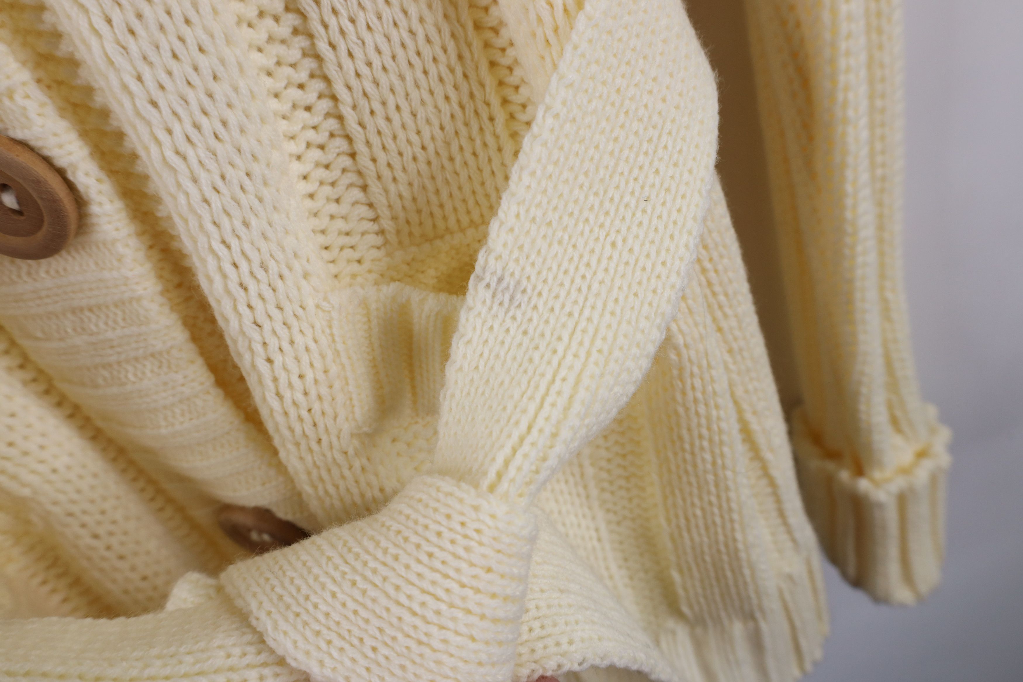 Vintage Deadstock Vintage 70s Cable Knit Fisherman Cardigan Sweater Size L / US 10 / IT 46 - 7 Thumbnail