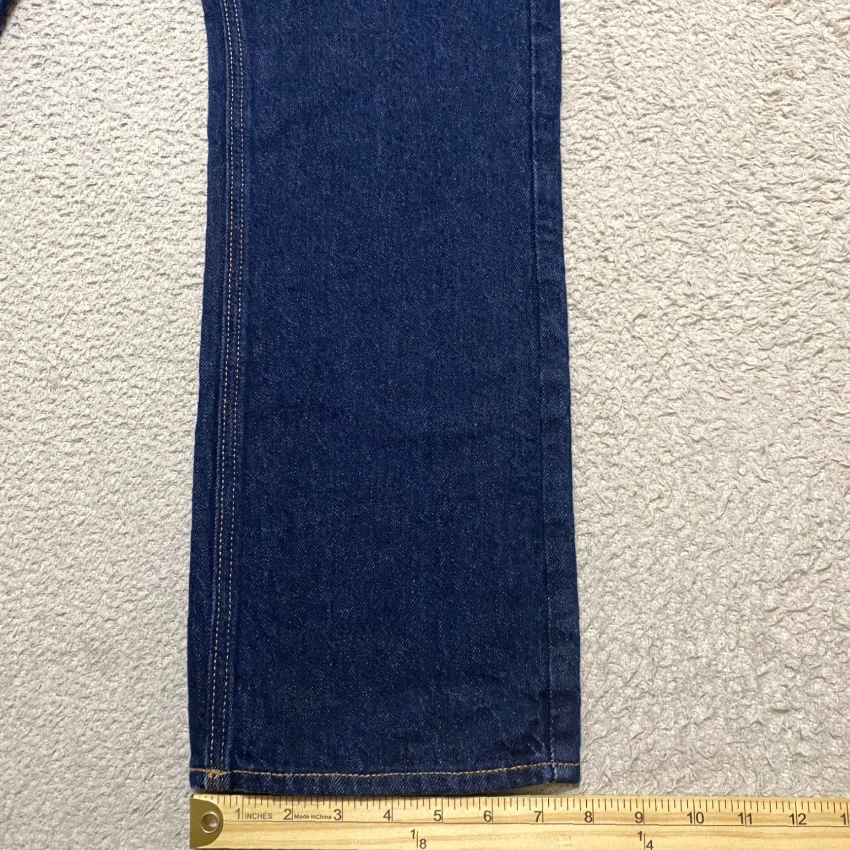 Old Navy Old Navy Jeans Blue Denim Dark Wash Mid Rise Straight Leg 34x30 5-Pocket Regular Waist Mens XS? Size US 34 / EU 50 - 5 Thumbnail