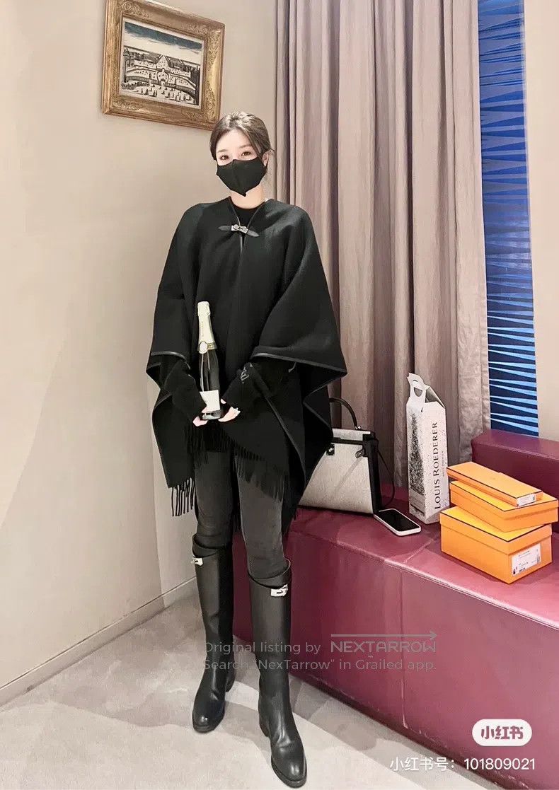 Hermes Hermes size 128*167cm Black cashmere Kelly cape Size M / US 6-8 / IT 42-44 - 3 Thumbnail
