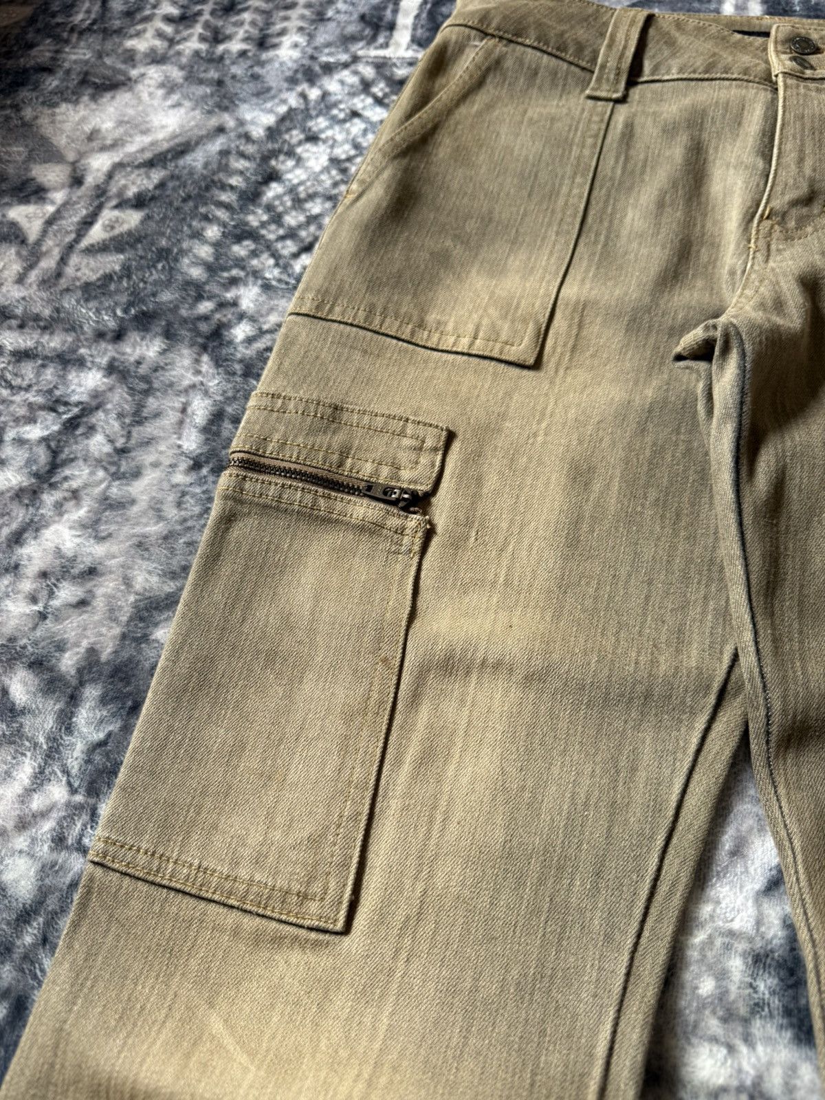 Japanese Brand Daily Topics Smokey Mud Gray Wash Flared Cargo Denim Pants Size US 28 / EU 44 - 10 Thumbnail