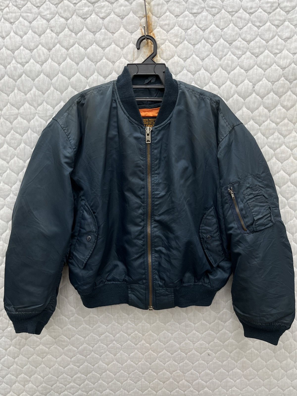 Japanese Brand 🔥🔥🔥STEALS DOG FIGHT MA1 BOMBER FLIGHT JACKET Size US L / EU 52-54 / 3 - 4 Thumbnail