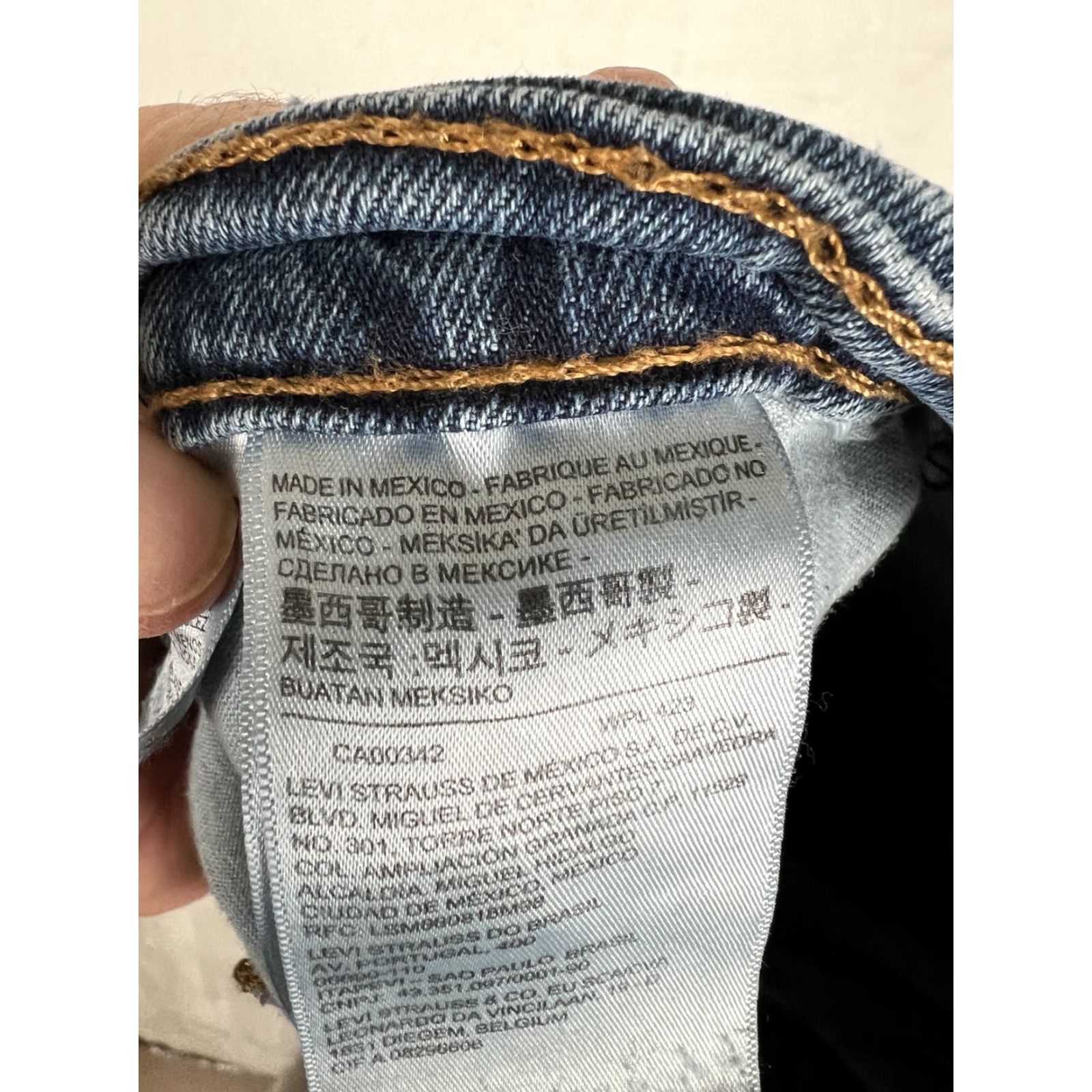 Levi's VINTAGE Levi’s 505 Blue Denim Jeans_SIZE 32x30 Regular Men Size US 32 / EU 48 - 4 Thumbnail