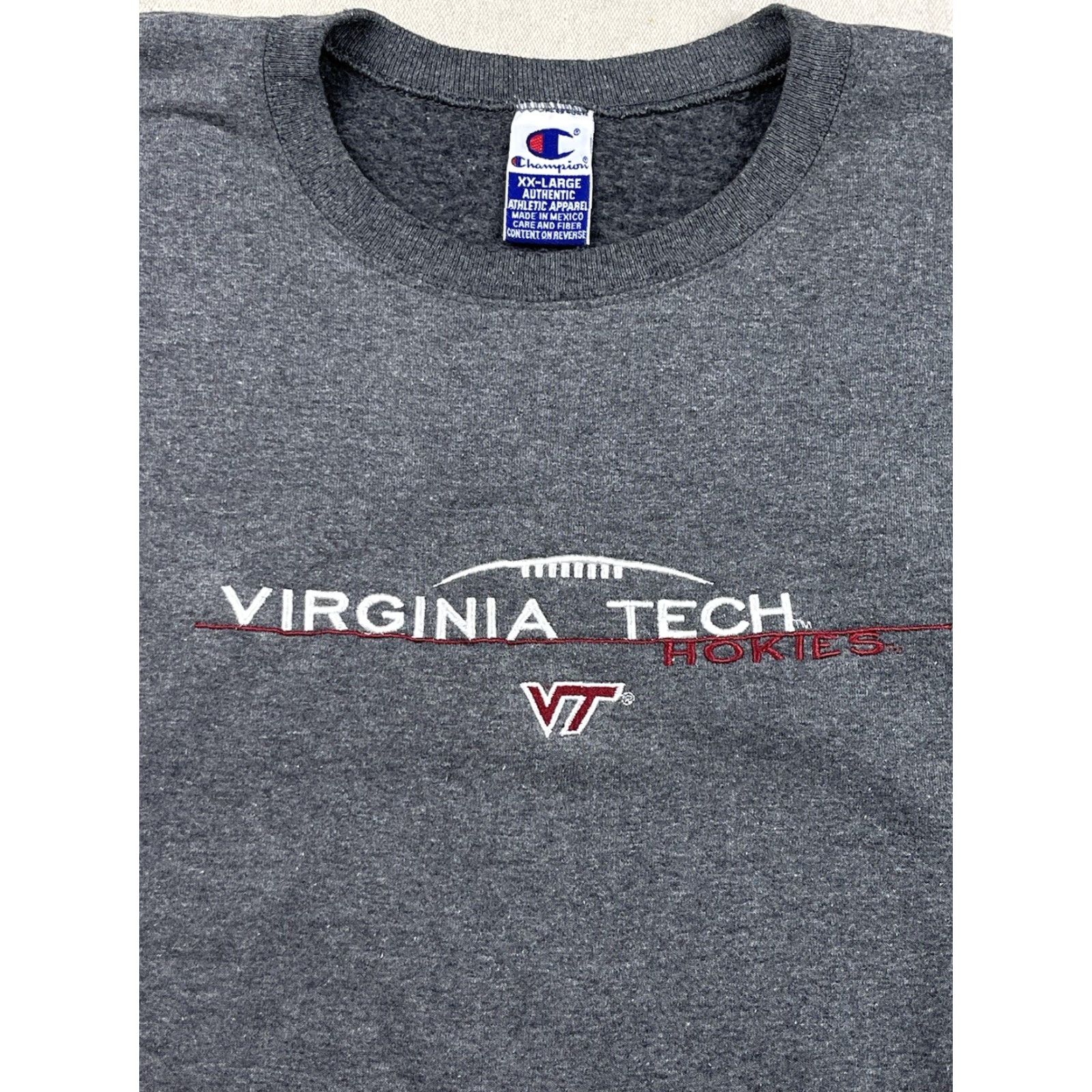 Champion VINTAGE Champion Virginia Tech Sweatshirt Crewneck Sweatshirt Gray XXL Men Football NCAA 90s Pullover Embroidered Mens Size US XXL / EU 58 / 5 - 2 Thumbnail