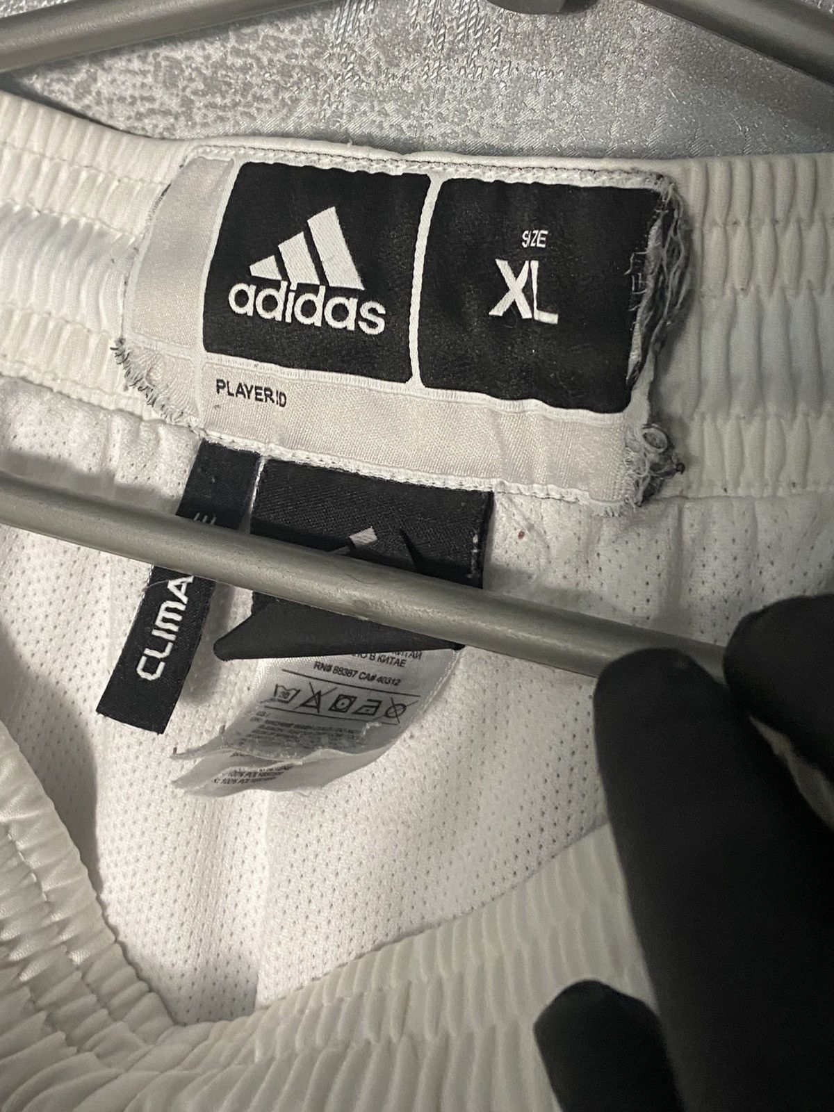 Adidas Real Madrid Adidas Basketball Shorts Football Soccer XL Size US 36 / EU 52 - 2 Thumbnail