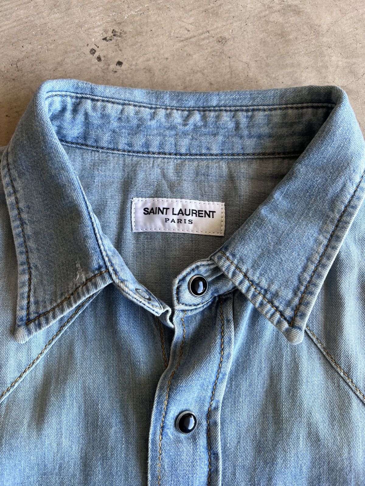 Saint Laurent Paris DISTRESSED DENIM WESTERN COWBOY SHIRT SNAP BUTTON L Size US L / EU 52-54 / 3 - 3 Thumbnail