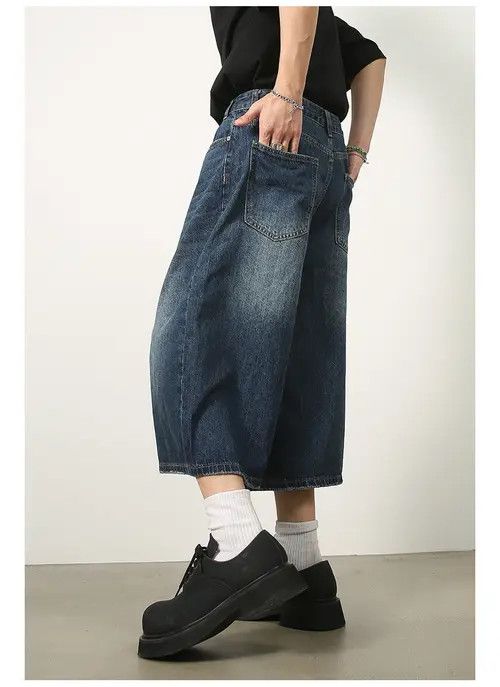 Other Washed vintage distressed cropped straight denim shorts Size US 32 / EU 48 - 4 Thumbnail
