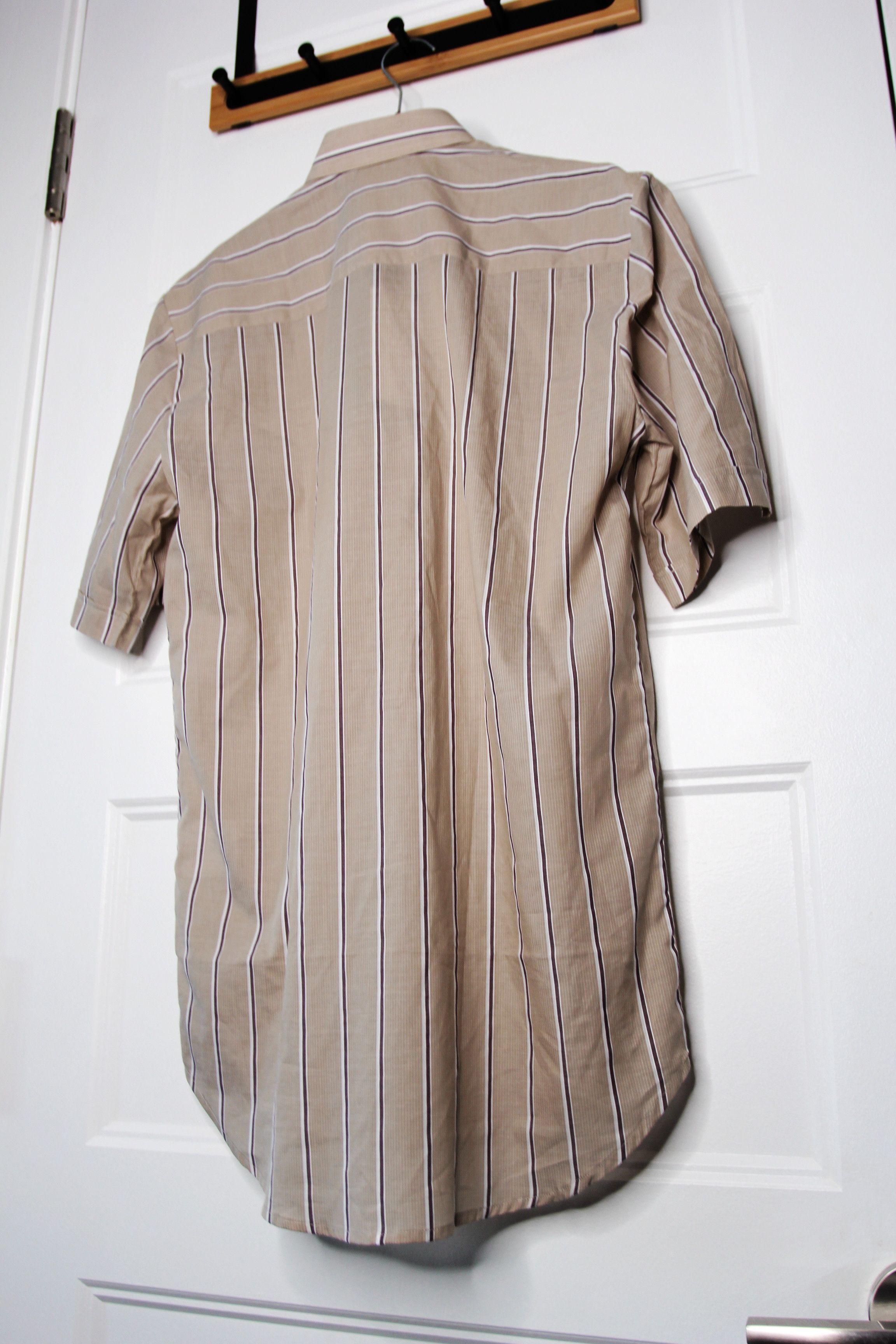Ernest W. Baker BNWT SS23 ERNEST W. BAKER SHORT SLEEVE SHIRT 46 Size US S / EU 44-46 / 1 - 7 Thumbnail