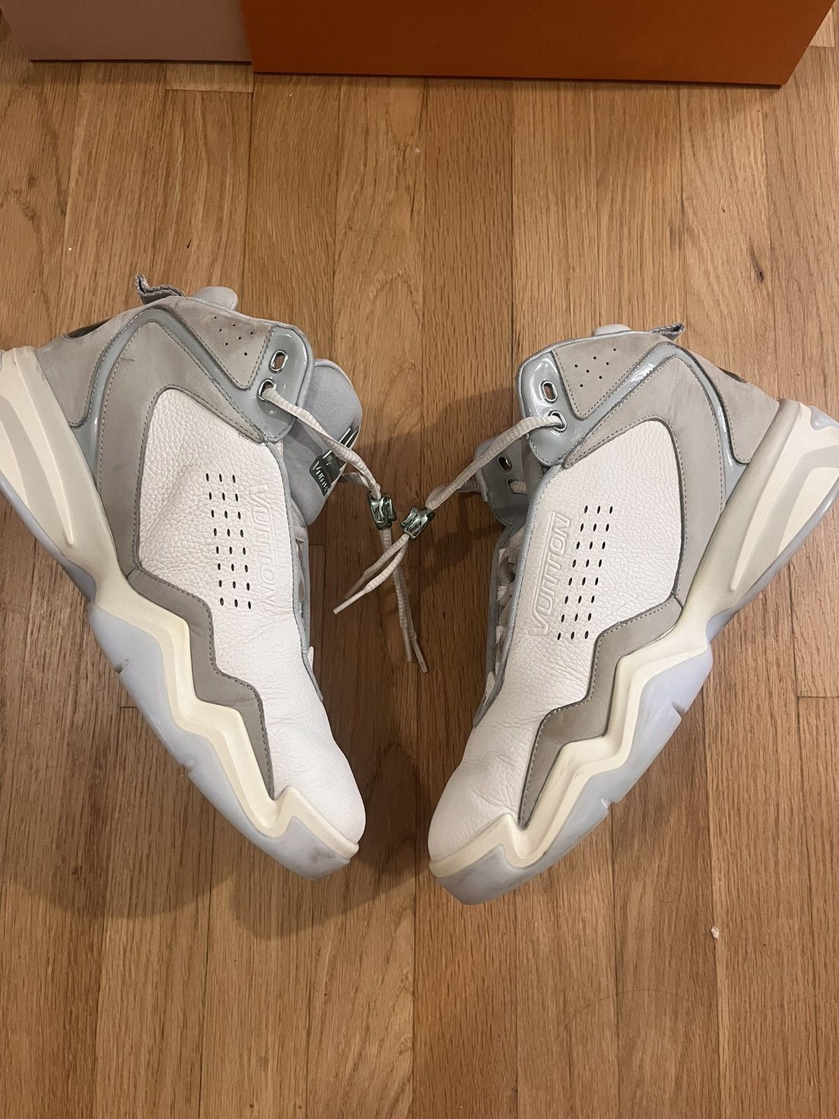 Louis Vuitton Louis Vuitton Trainer 2 Size US 12 / EU 45 - 2 Thumbnail