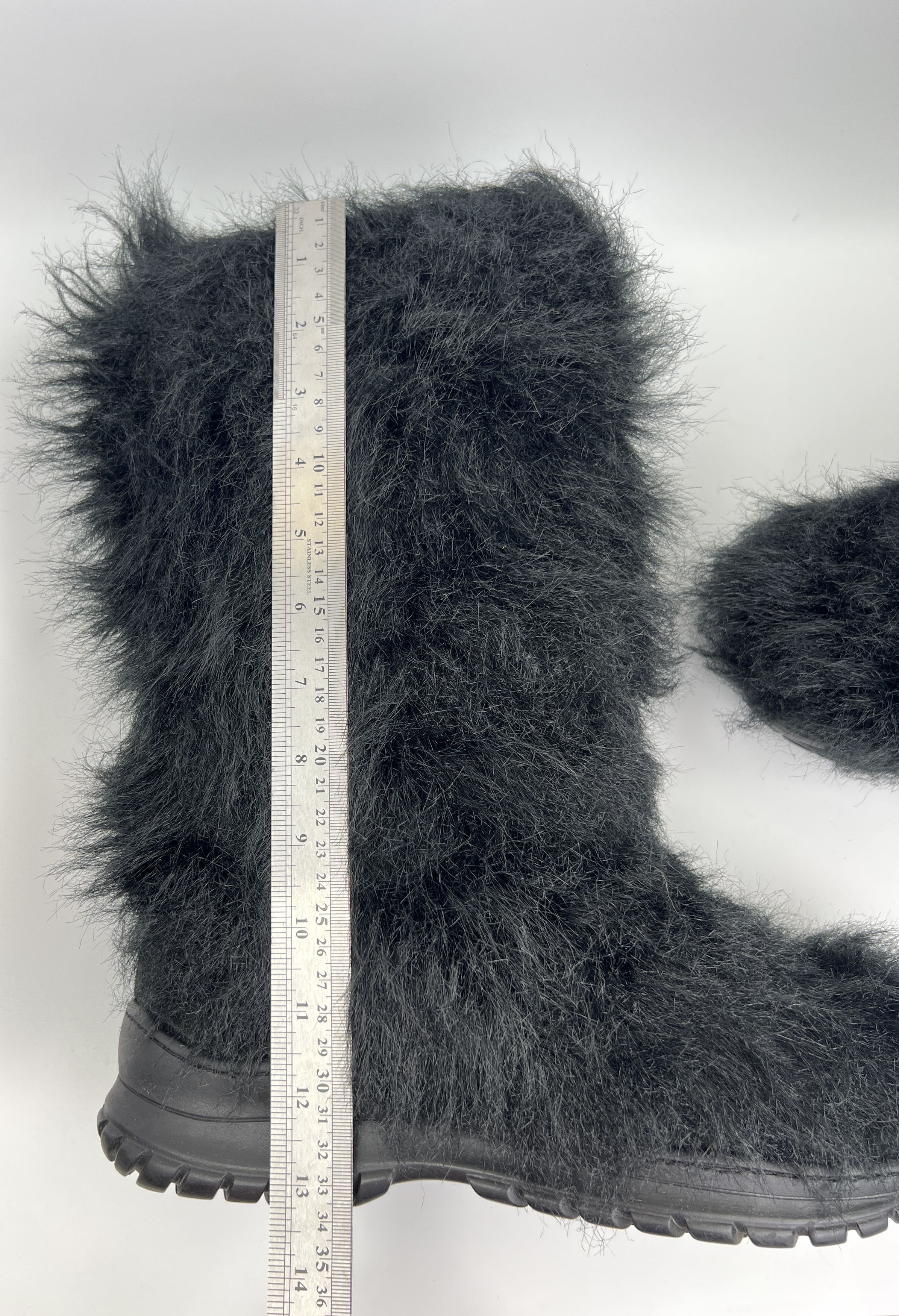 Vintage Vintage y2k Yeti Faux Fur Winter Boots Avant Garde Size US 10 / IT 40 - 11 Thumbnail