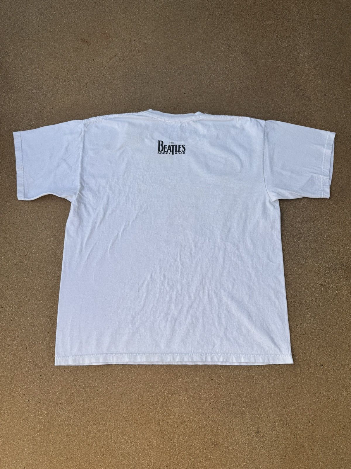 Band Tees × Vintage Vintage 1996 The Beatles Abbey Road Apple Corps Band Tee XL Size US XL / EU 56 / 4 - 2 Thumbnail