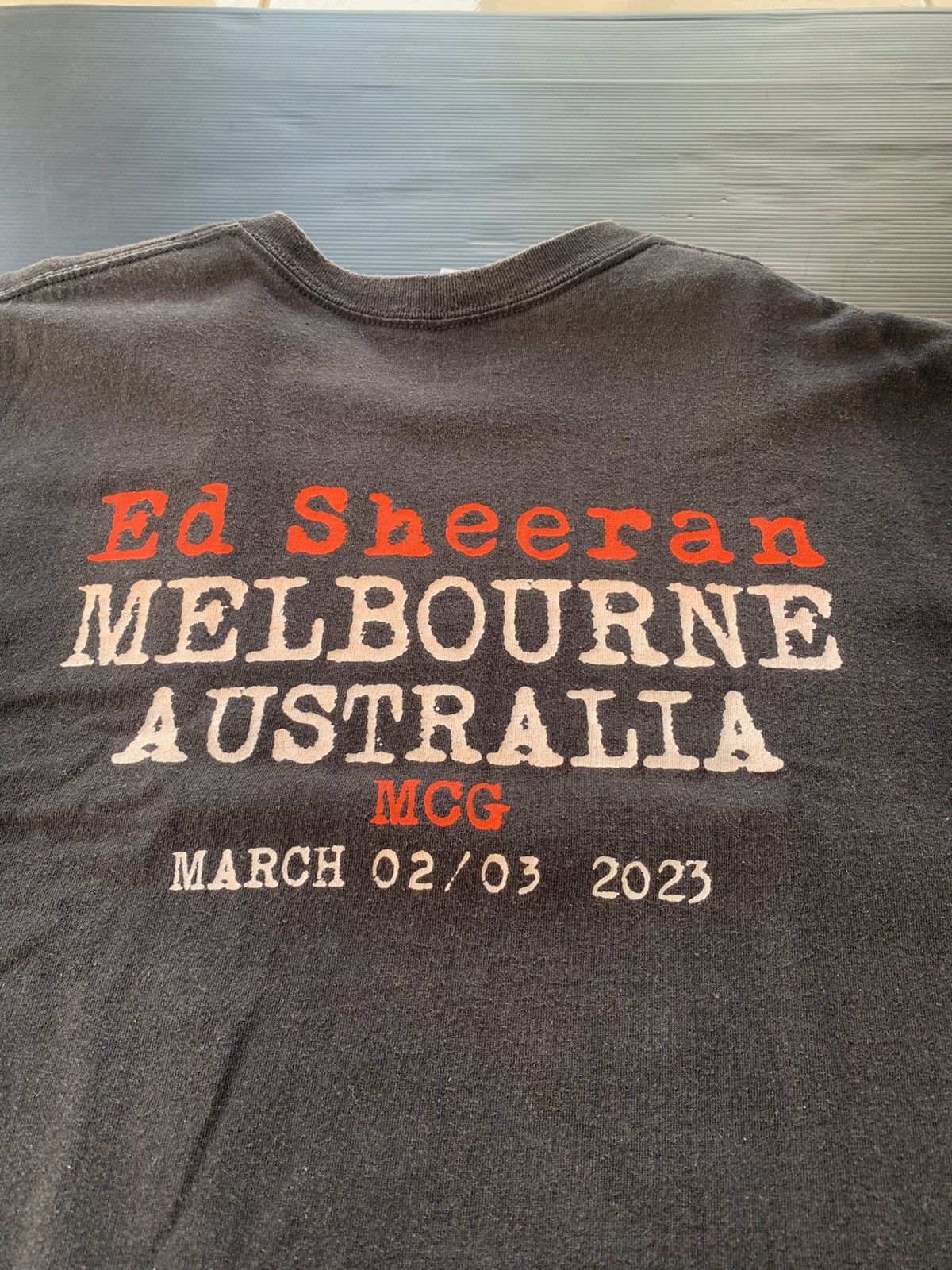 Band Tees Thrashed Faded Ed Sheran Tour Tshirt Melbourne Australi Size US XXL / EU 58 / 5 - 3 Thumbnail