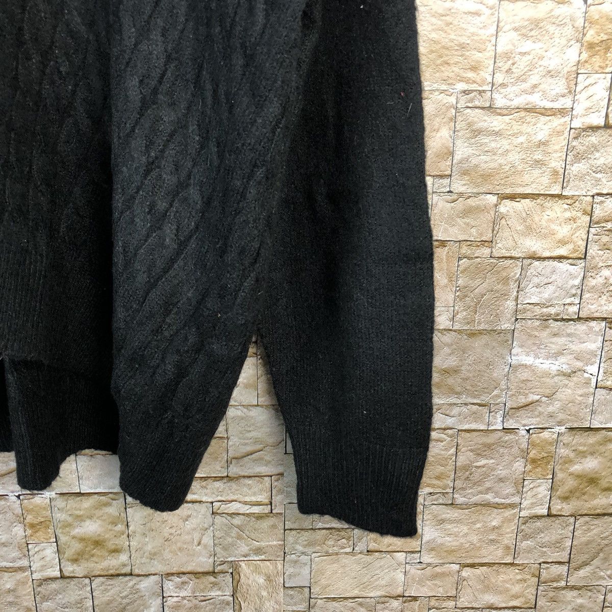 GU × Homespun Knitwear GU Black aran isle cable Knitwear japan #A1059 Size XL / US 12-14 / IT 48-50 - 8 Thumbnail