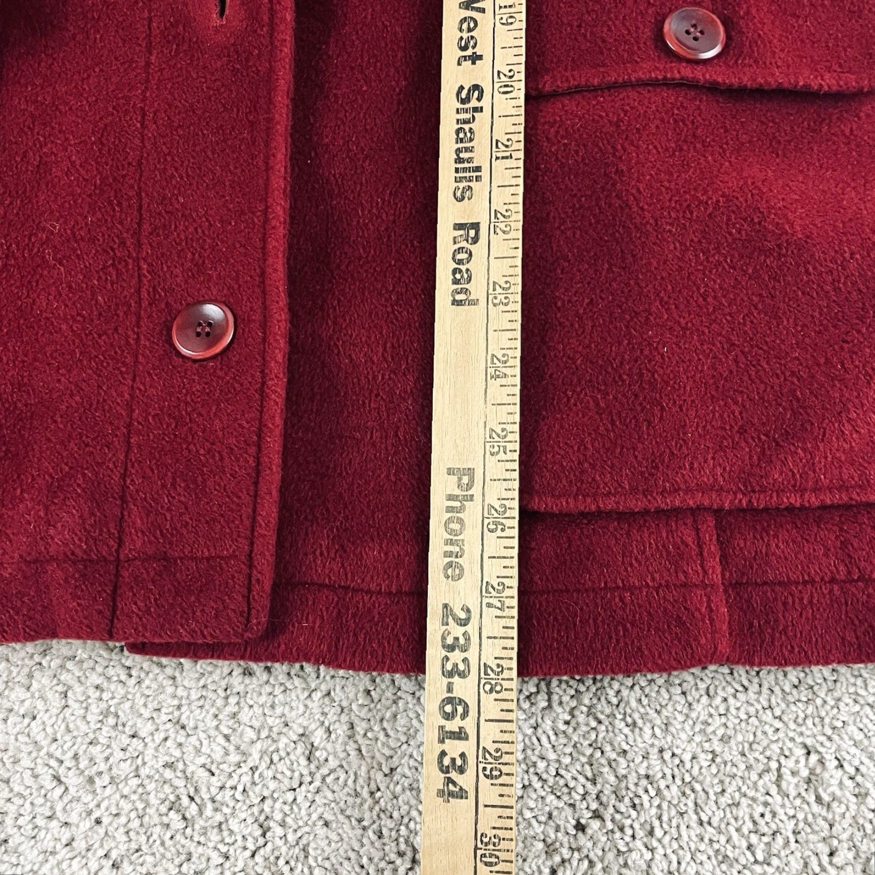 Vintage L.L. Bean Coat Women’s Large Wool Blend Button Cozy Fleece Chore Barn R1 Jacket/Coat Mid-Length Long Sleeve Red Size L / US 10 / IT 46 - 7 Thumbnail
