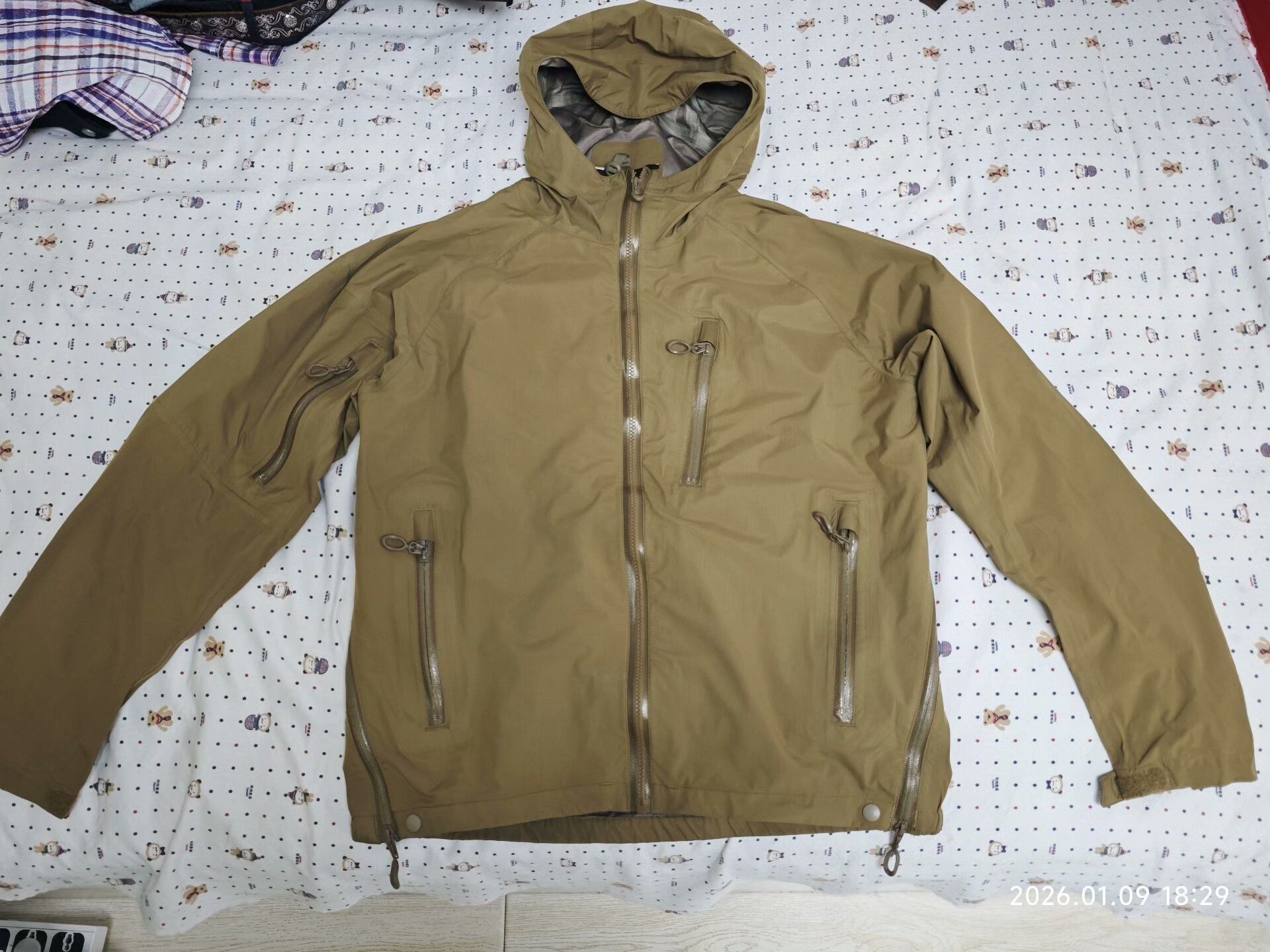 Beyond Yoga BEYOND A6 GORE-TEX Jacket M Size US M / EU 48-50 / 2 - 1 Thumbnail