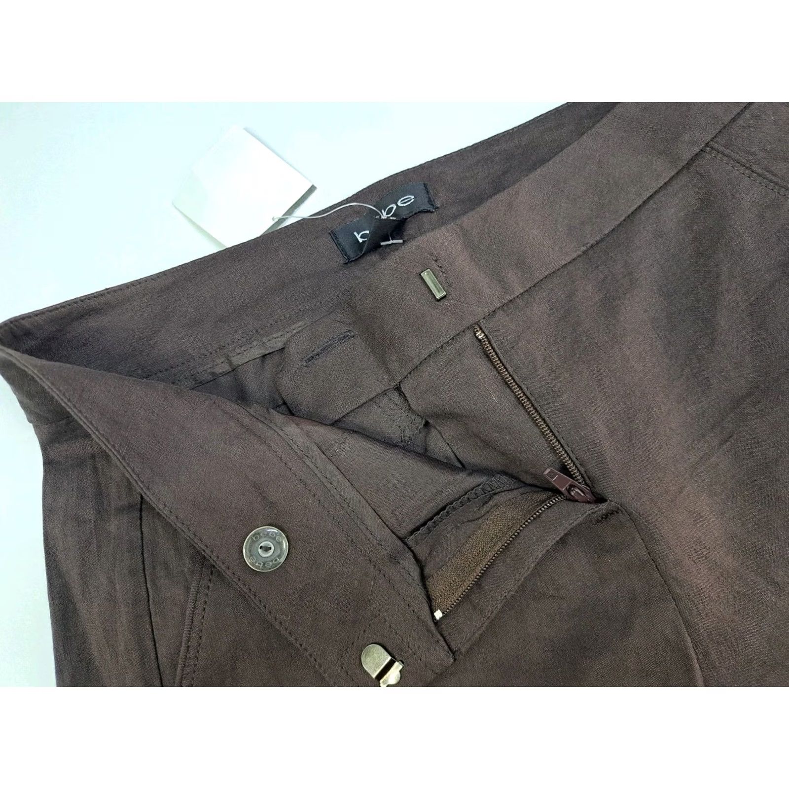 Bebe NWT bebe Womens Tab Ankle Slim Crop Pants Brown Size 0 #6801 Size 27" / US 4 / IT 40 - 4 Thumbnail