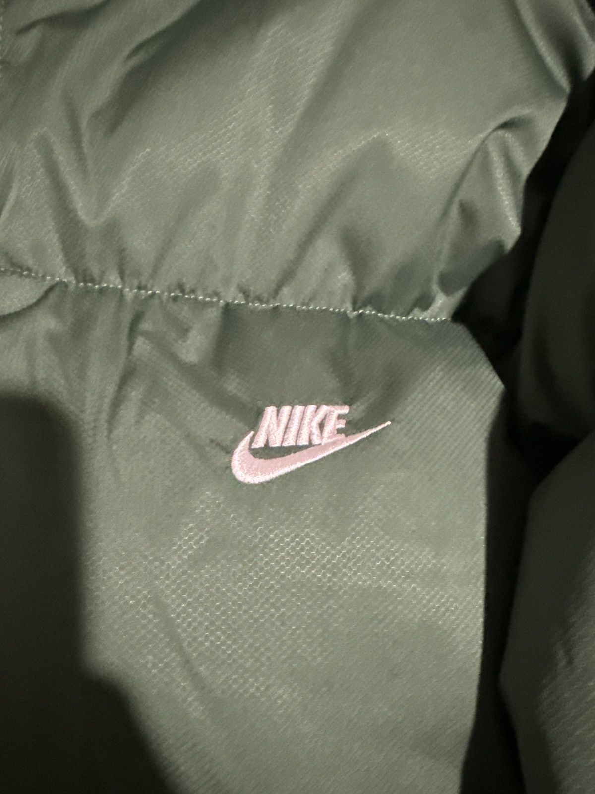 Nike Nike puffer jacket Size US L / EU 52-54 / 3 - 2 Thumbnail