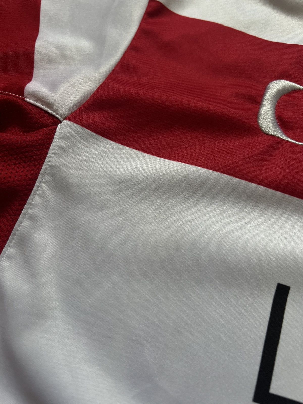 Other Doncaster Rovers 2019/20 140th Anniversary PlayerShirt L VGC Size US L / EU 52-54 / 3 - 12 Thumbnail