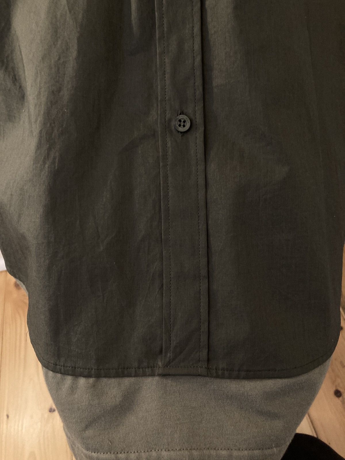Balenciaga BNWT Mens Trompe Loeil oversized button up ss shirt Size US L / EU 52-54 / 3 - 8 Thumbnail