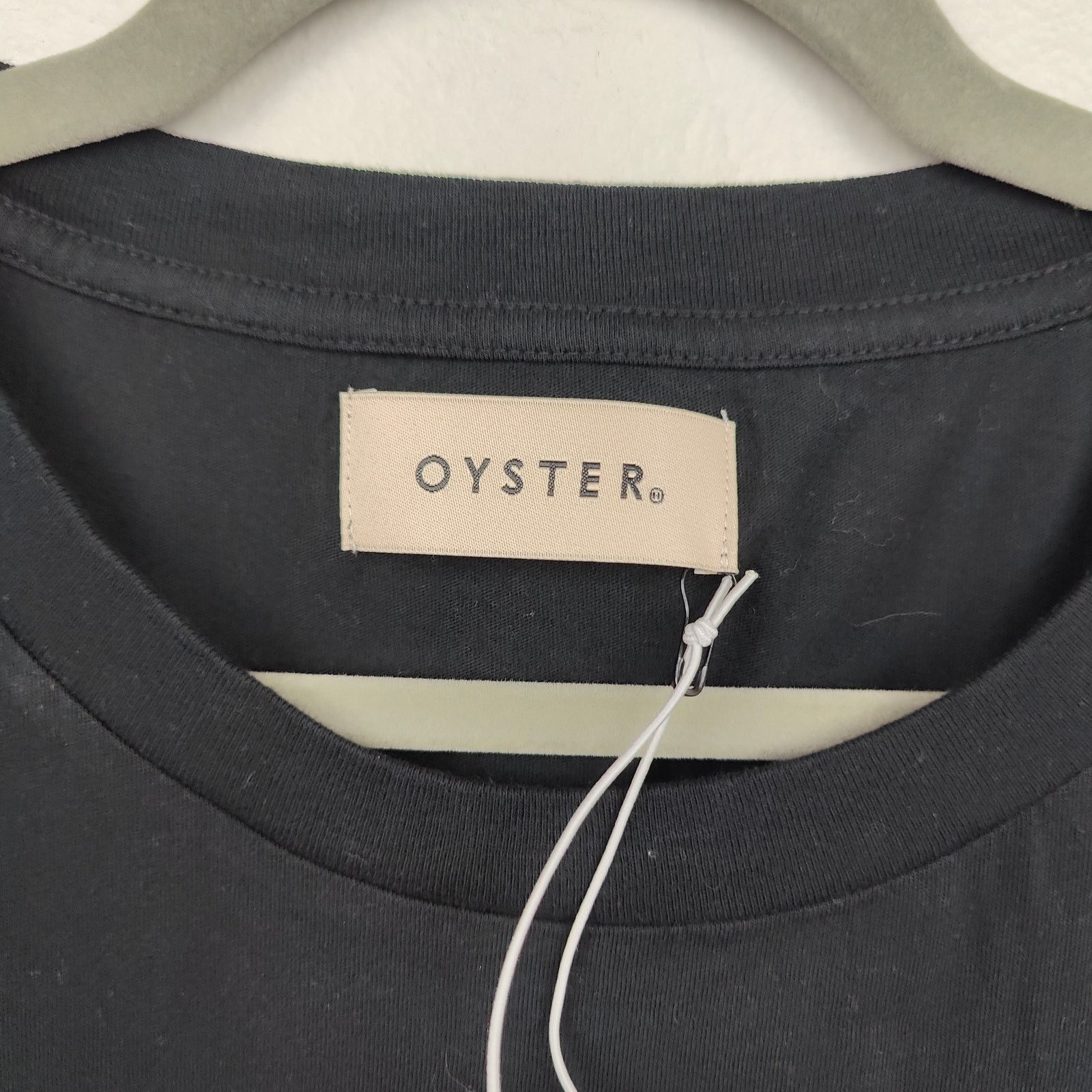 Other Oyster Holdings Layering Tee Mens 2XL Black Graphic T-Shirt Size US XXL / EU 58 / 5 - 6 Thumbnail