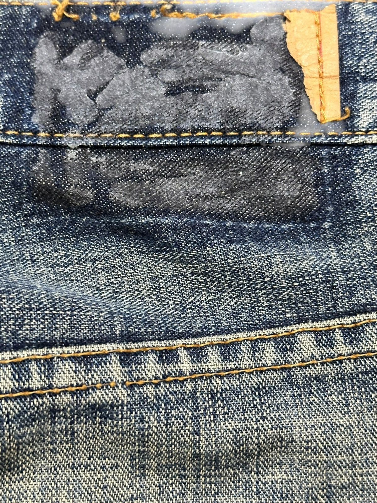 Levi's Vintage Clothing Vintage Levi’s 669-19 Baggy Ripped Distressed Denim Size US 29 - 7 Thumbnail