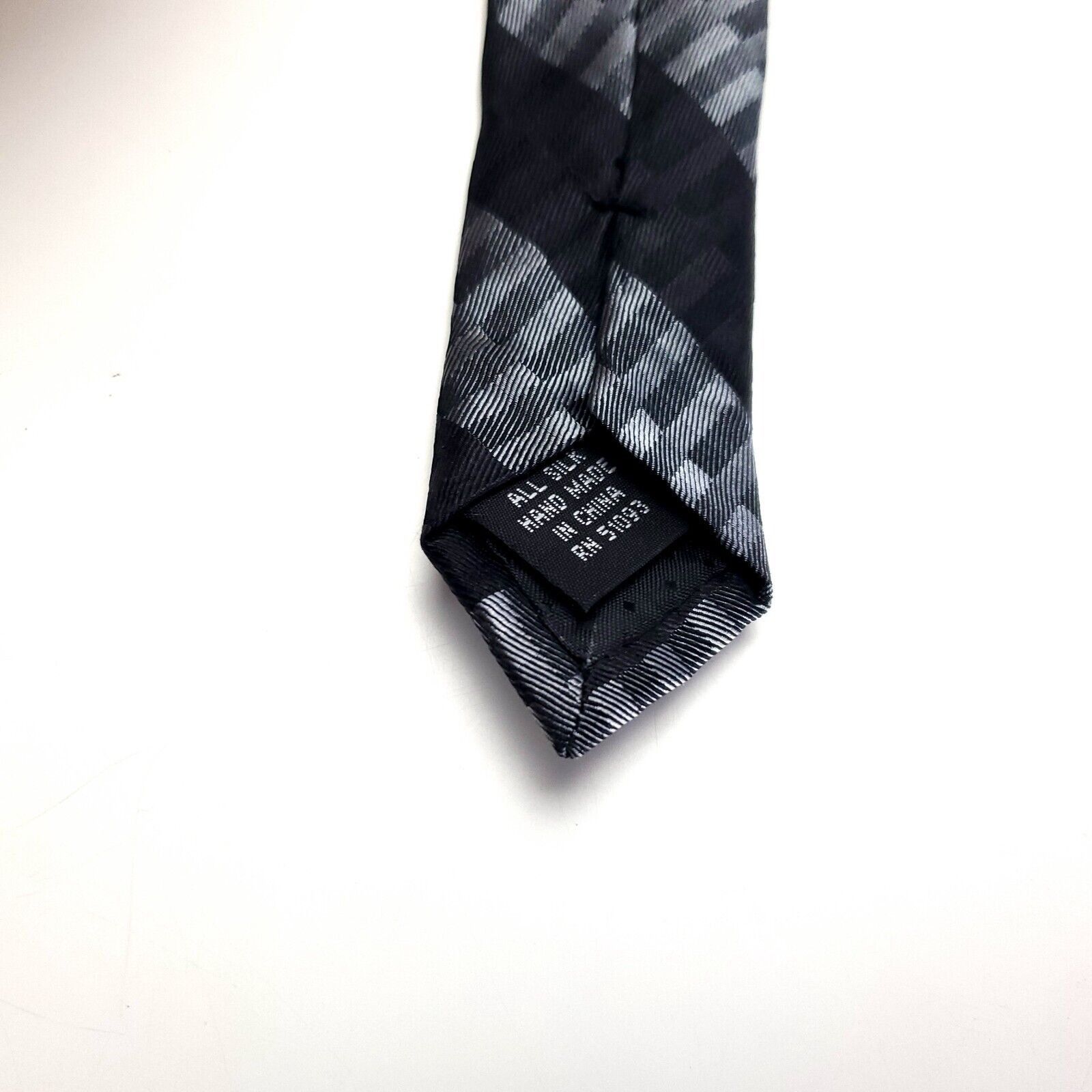 Croft & Barrow Croft & Barrow Black Gray Striped Geometric Silk Tie Size ONE SIZE - 4 Thumbnail
