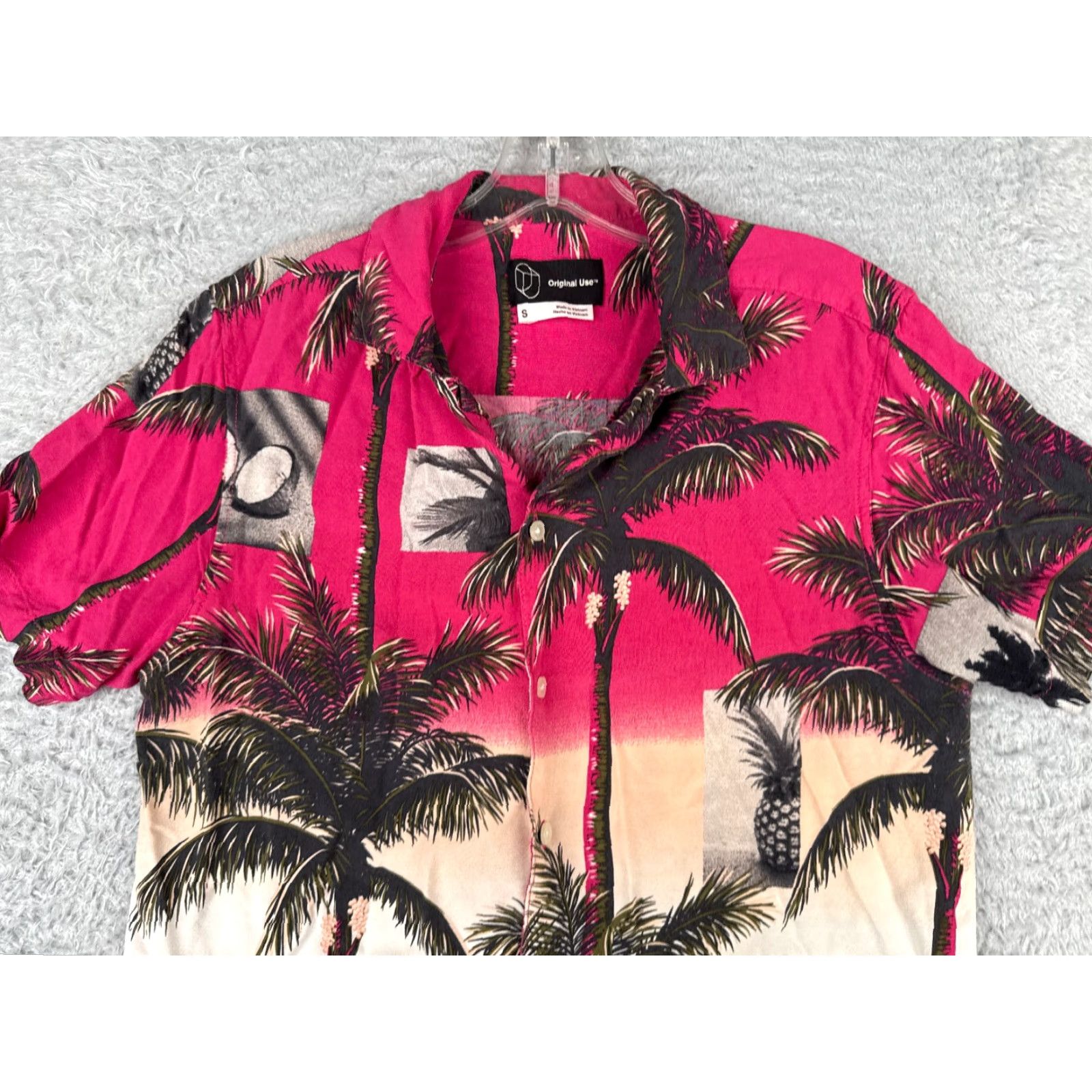 Vintage Vintage Original Use Men’s Pink Floral Hawaiian Shirt S Casual Summer 100% Rayon Size US S / EU 44-46 / 1 - 4 Thumbnail