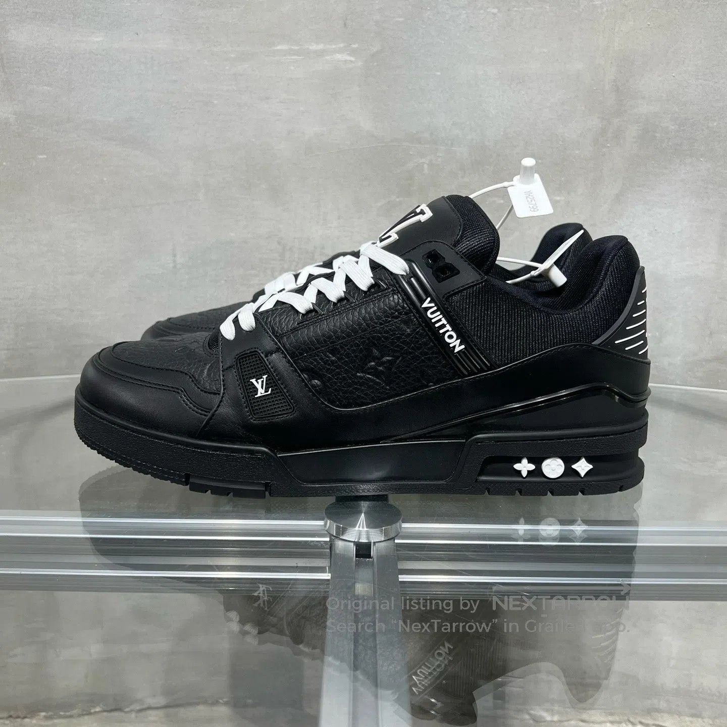 Louis Vuitton Louis Vuitton Trainer Black Art Gallery shoes Size US 11 / EU 44 - 3 Thumbnail