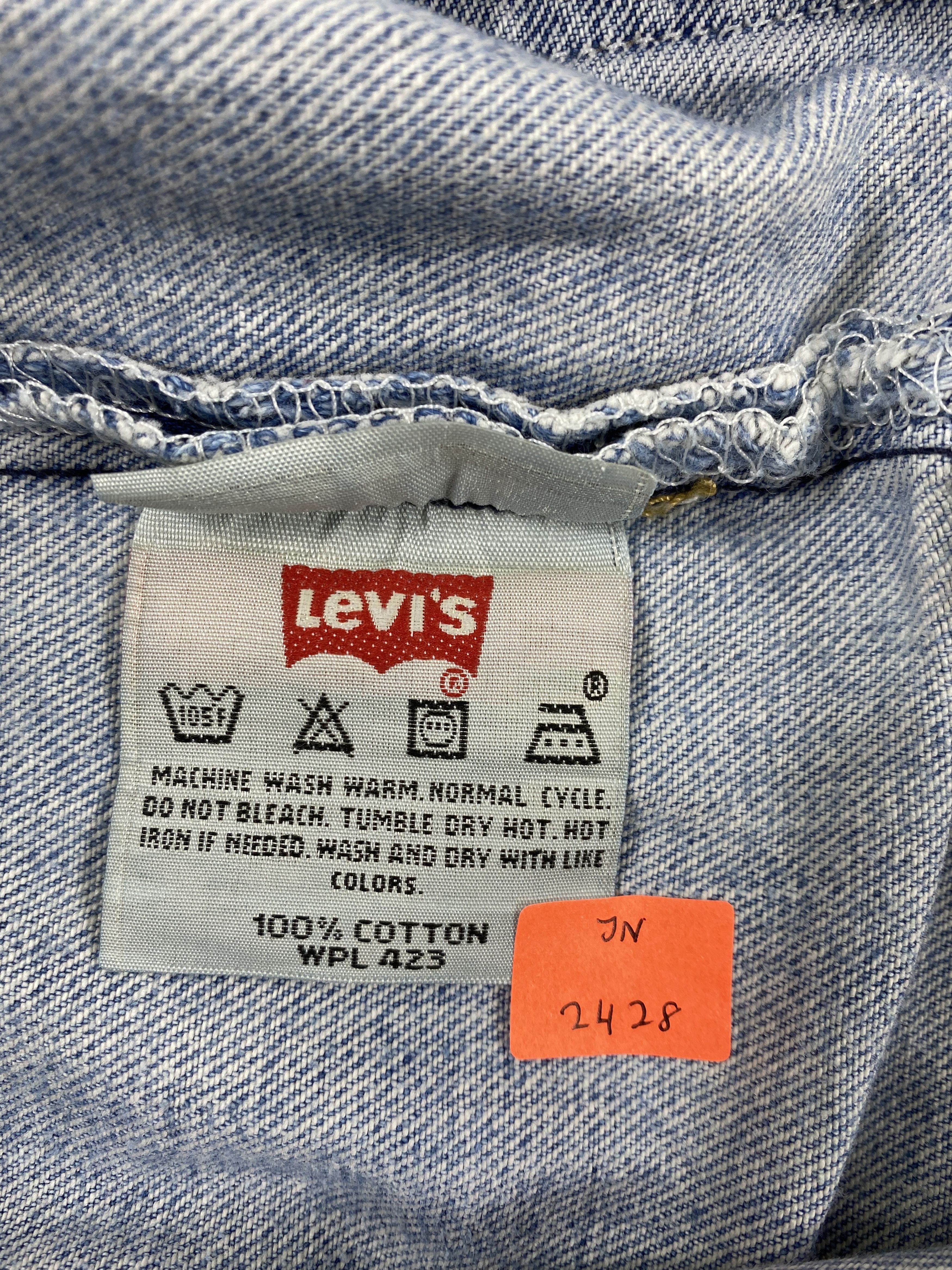 Levi's 90's Light Blue Vintage Levi's 501 Jeans 37x29 Denim -JN2428 Size US 37 - 9 Thumbnail