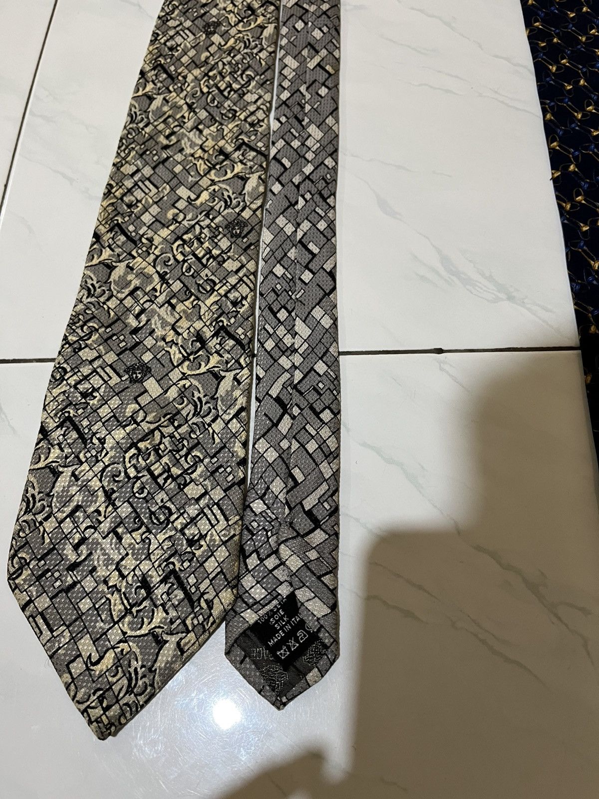 Designer 🔥 Bundle 2 Ties Gianni Versace & Celine Paris Size ONE SIZE - 2 Thumbnail