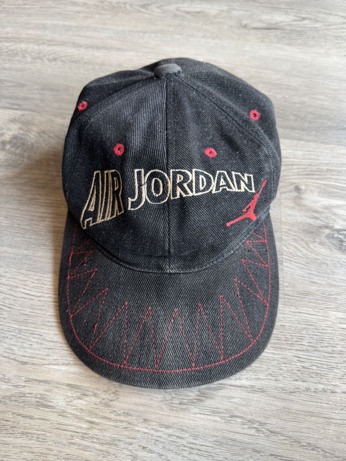 Nike VINTAGE 80S NIKE AIR JORDAN LEGENDARY HAT 🔥RARE🔥 Size ONE SIZE - 1 Thumbnail