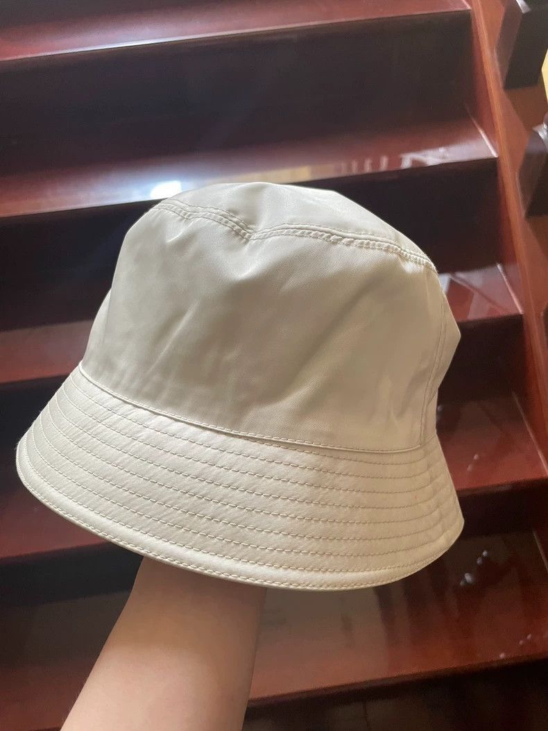 Prada Prada White Bucket Hat Size M-2506 Size ONE SIZE - 3 Thumbnail