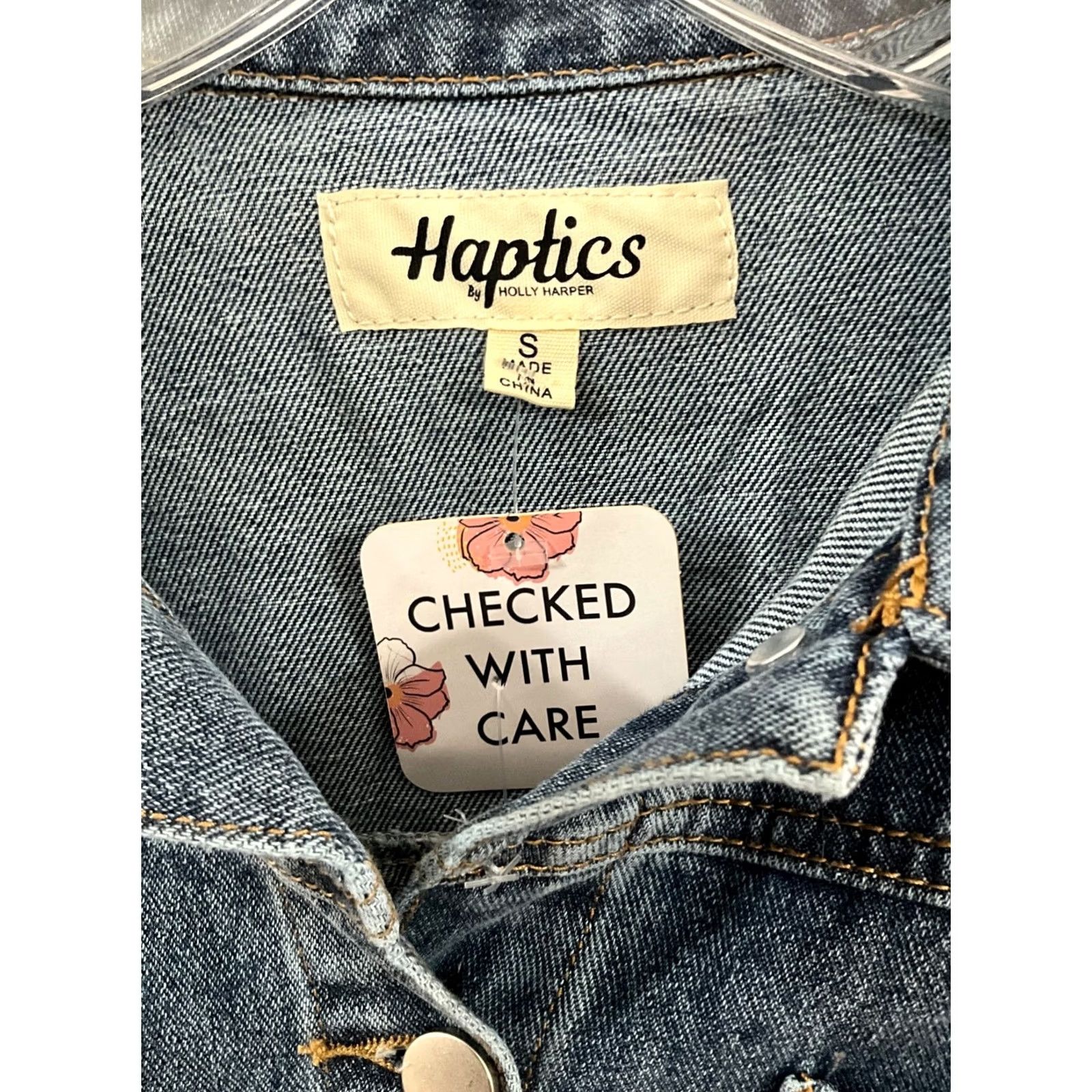 Vintage HAPTICS DENIM PLAID WOMENS BUTTON DOWN TOP SIZE SMALL NWT BLUE COLLARED LONG SLEEVE Regular Fit Casual Shirt Size S / US 4 / IT 40 - 2 Thumbnail