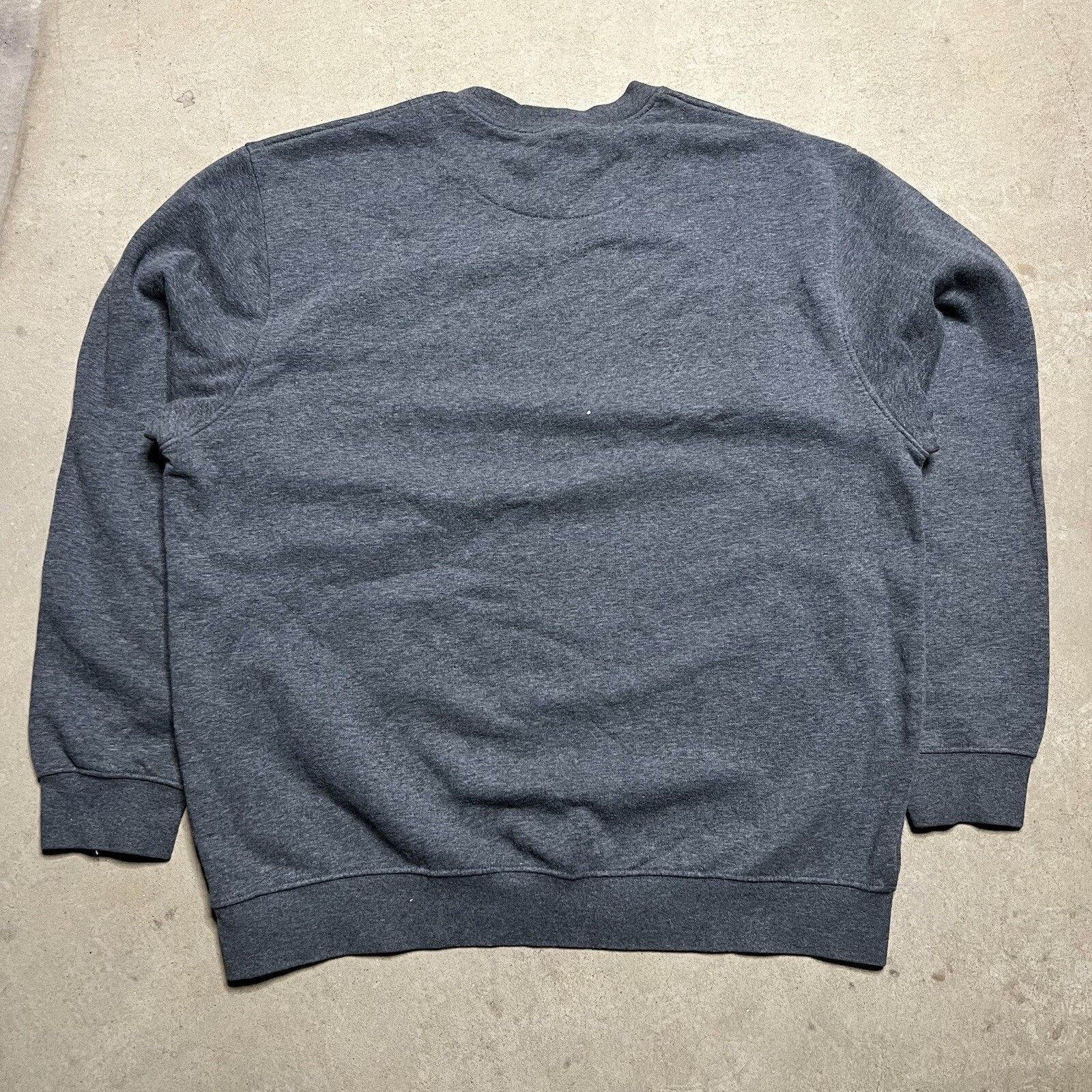 Nike Vintage Nike Grey Mini Swoosh Crewneck Sweatshirt Mens XL Size US XL / EU 56 / 4 - 2 Thumbnail