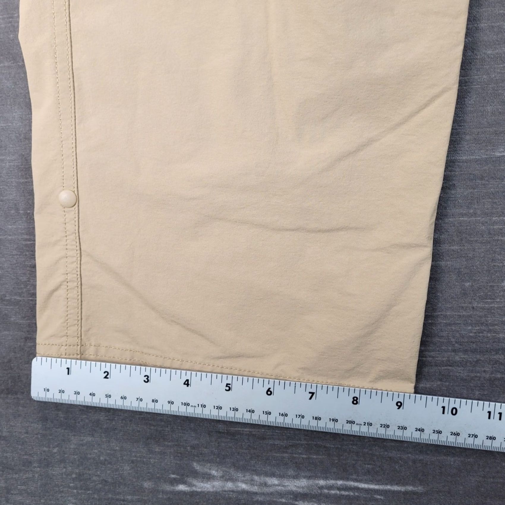 CO Alaskan Hardgear Duluth Trading Co Mens 40x30 Khaki Cargo Pants Size US 40 / EU 56 - 7 Thumbnail
