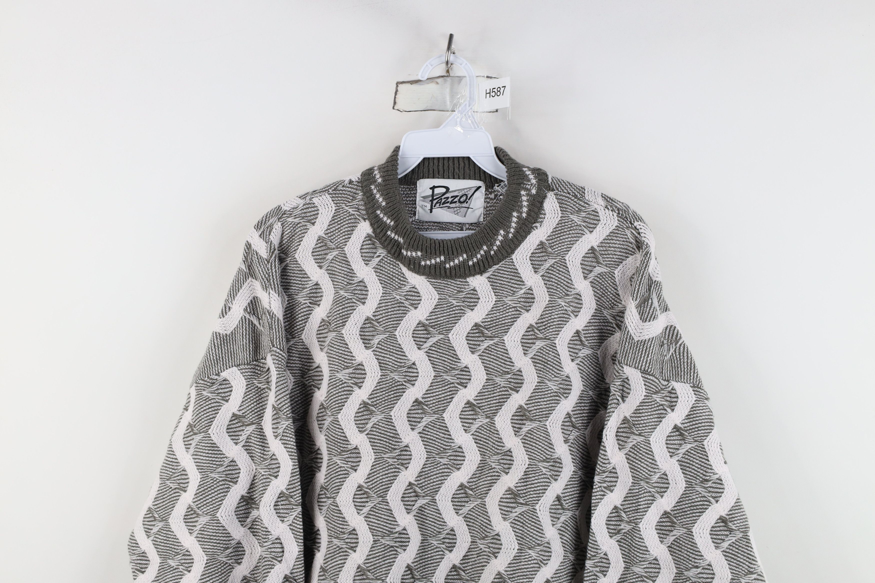 Vintage Vintage 90s Streetwear Wavy Ribbed Knit Sweater Gray Acrylic Size US S / EU 44-46 / 1 - 2 Thumbnail