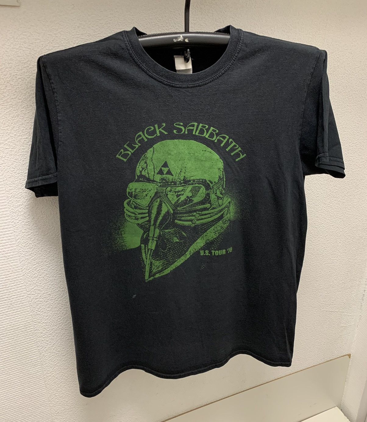 Black Sabbath Black Sabbath vintage black t-shirt M 1978 tour ozzy osbourn Size US L / EU 52-54 / 3 - 1 Thumbnail