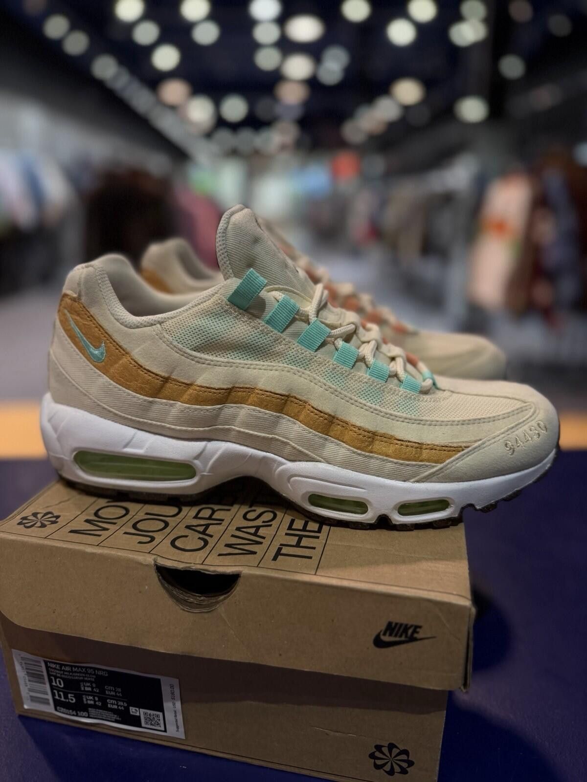 Nike Air Max 95 NRG Pineapple Men’s Size 10 (CZ0154 100) Size US 10 / EU 43 - 1 Thumbnail