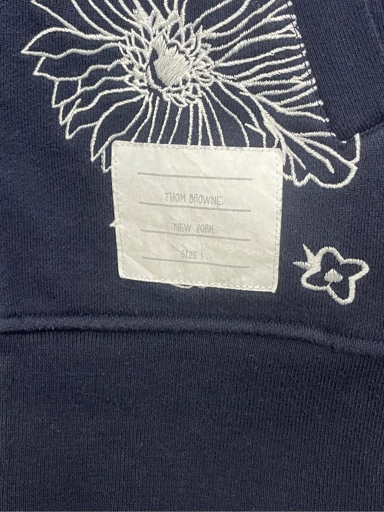 Thom Browne Thom browne Dark blue four-striped embroidered carp flower Size US S / EU 44-46 / 1 - 5 Thumbnail