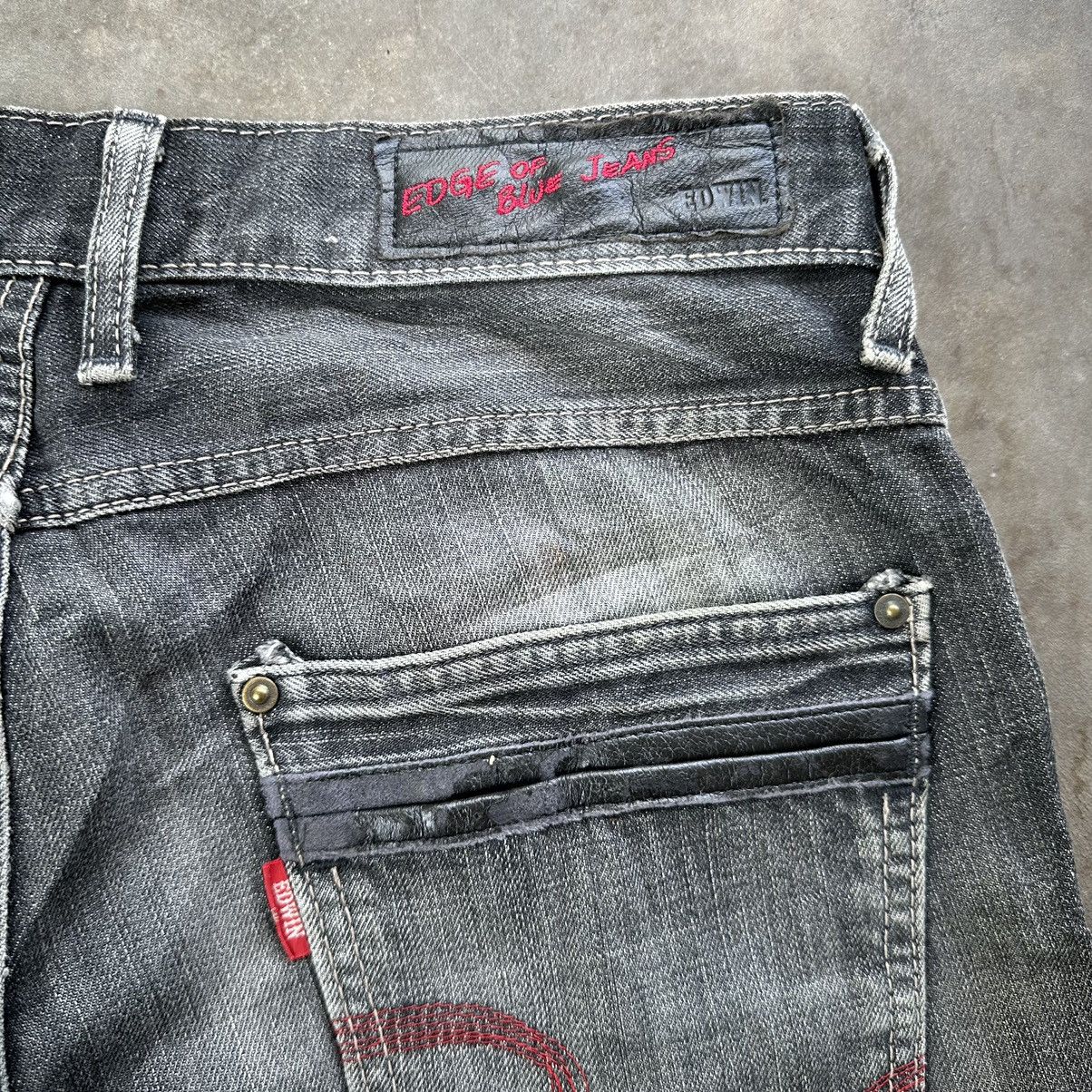 Japanese Brand Vintage Edwin Faded Black Distressed Denim Jean Pant W31 Size US 31 - 12 Thumbnail