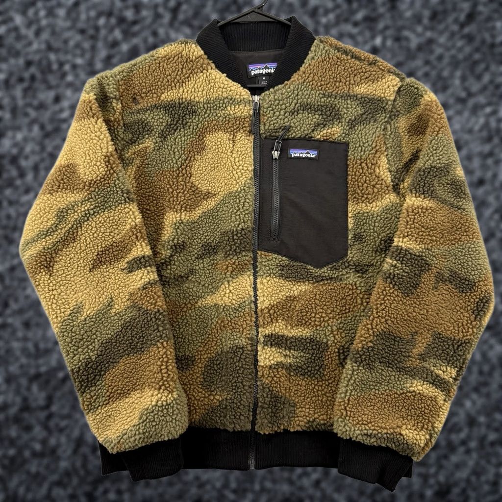 Patagonia Patagonia Retro-X Jacket Mens M Camouflage Brown Zip Coat Stand-Up Collar Fleece Mid-Length Full Zip Embroidered Logo Outdoor Classic Retro-Style Coat Size US M / EU 48-50 / 2 - 1 Thumbnail