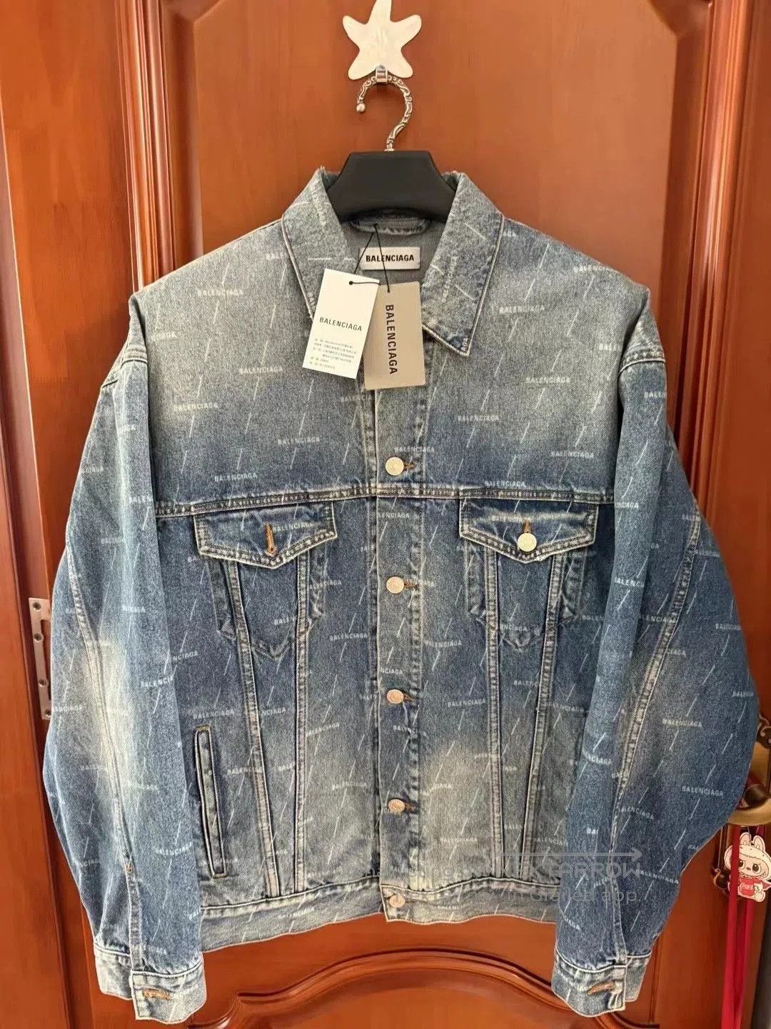 Balenciaga Balenciaga Blue Logo Denim Jacket. Size US XS / EU 42 / 0 - 1 Thumbnail