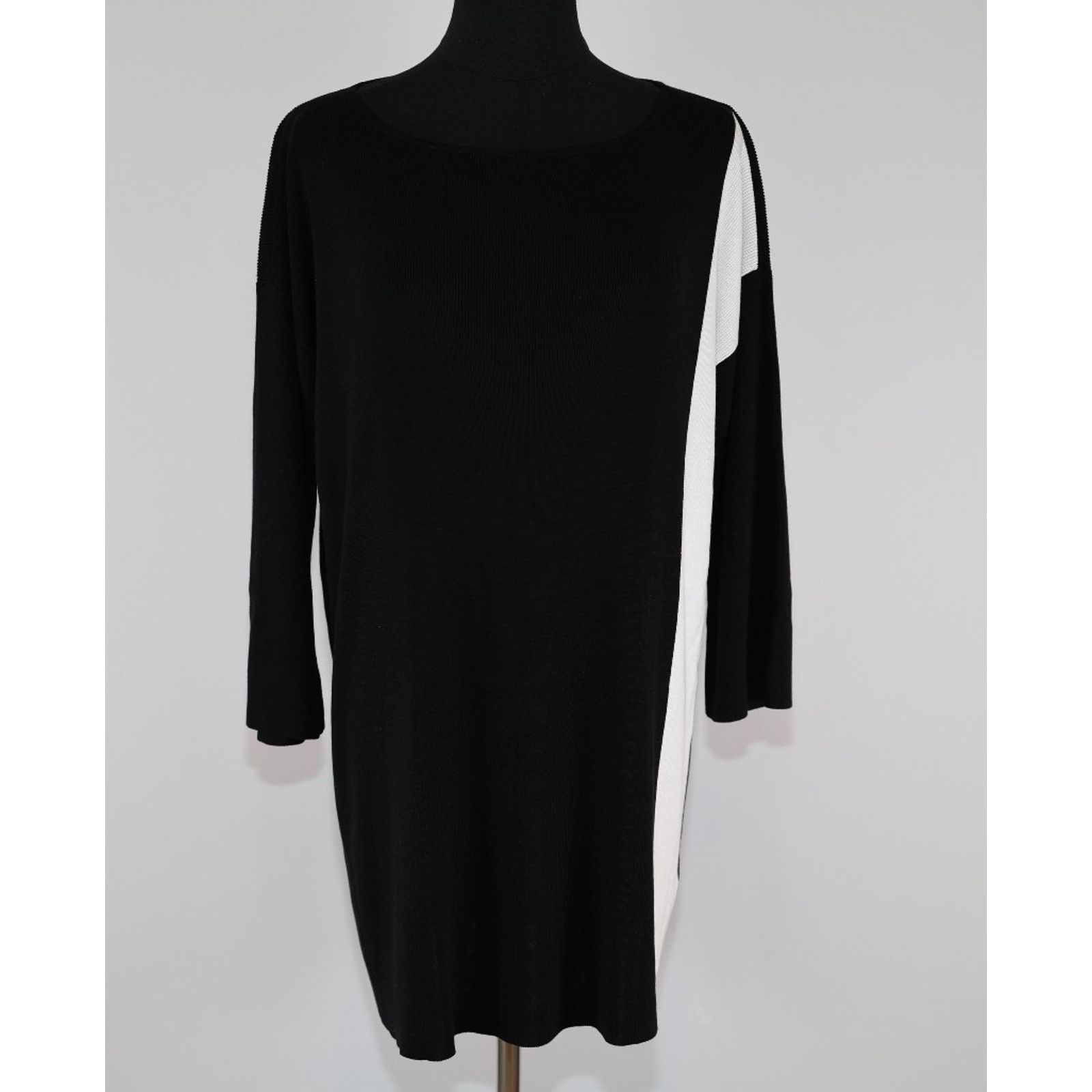 Eileen Fisher EILEEN FISHER Sleek Tencel Bateau Neck Top Tunic S/P Size XS / US 0-2 / IT 36-38 - 2 Thumbnail