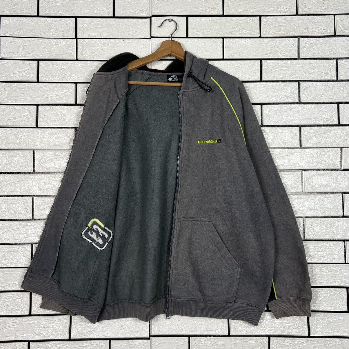 Billabong BILLABONG Embroidered Small Logo Zipper Hoodies #4208-C192 Size US M / EU 48-50 / 2 - 9 Thumbnail