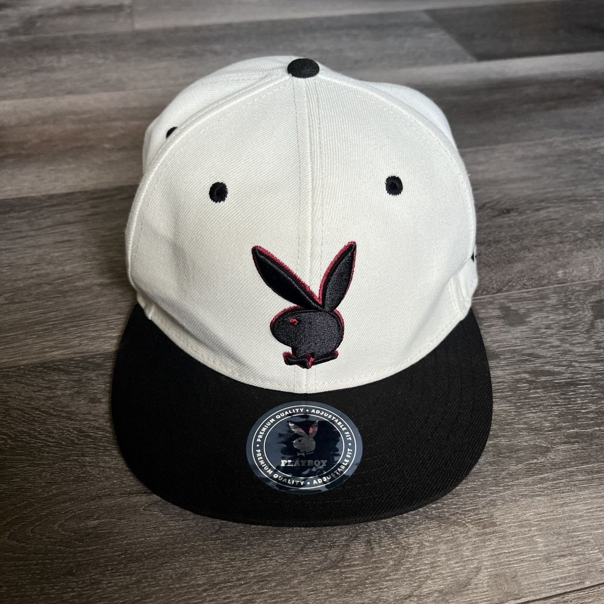 Playboy Playboy x Lids Nazzy Logo Snapback Flat Brim Hat Size ONE SIZE - 1 Thumbnail