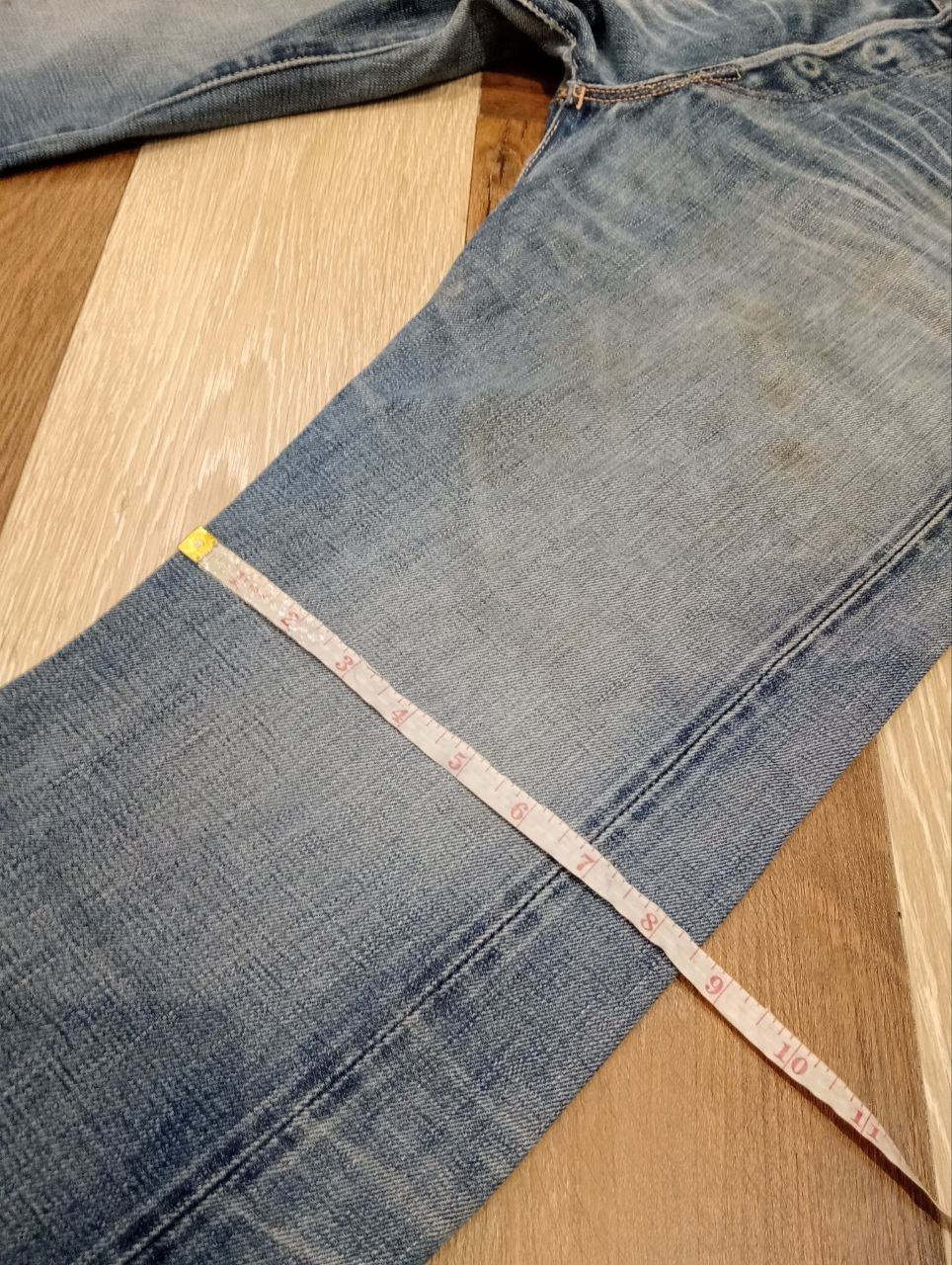 Levi's Vintage Clothing LEVI'S VINTAGE 501 CAPITAL E SELVEDGE BLUE DENIM JEANS Size US 30 / EU 46 - 25 Thumbnail