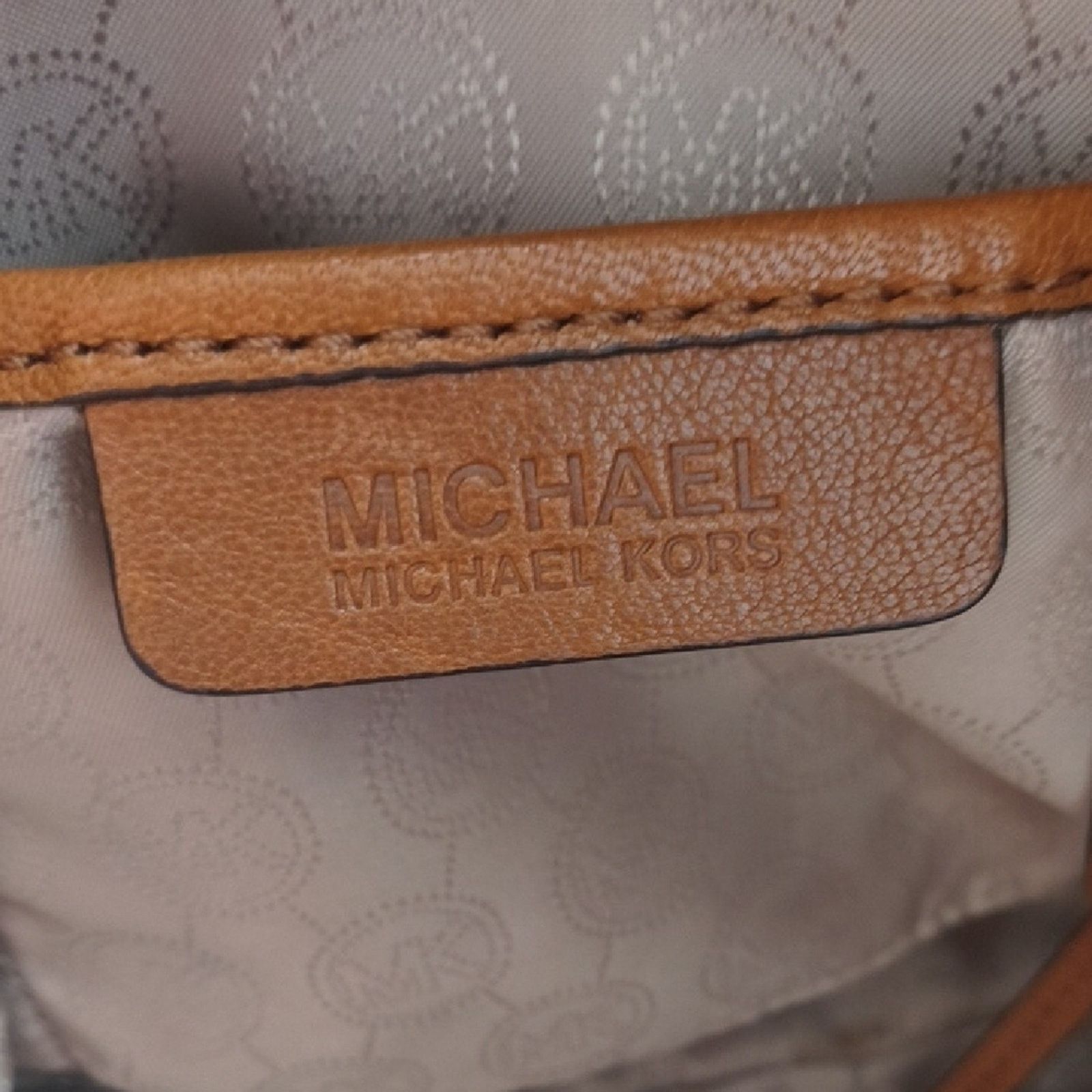 Michael Kors Michael Kors Brown Leather Handbag Size ONE SIZE - 9 Thumbnail