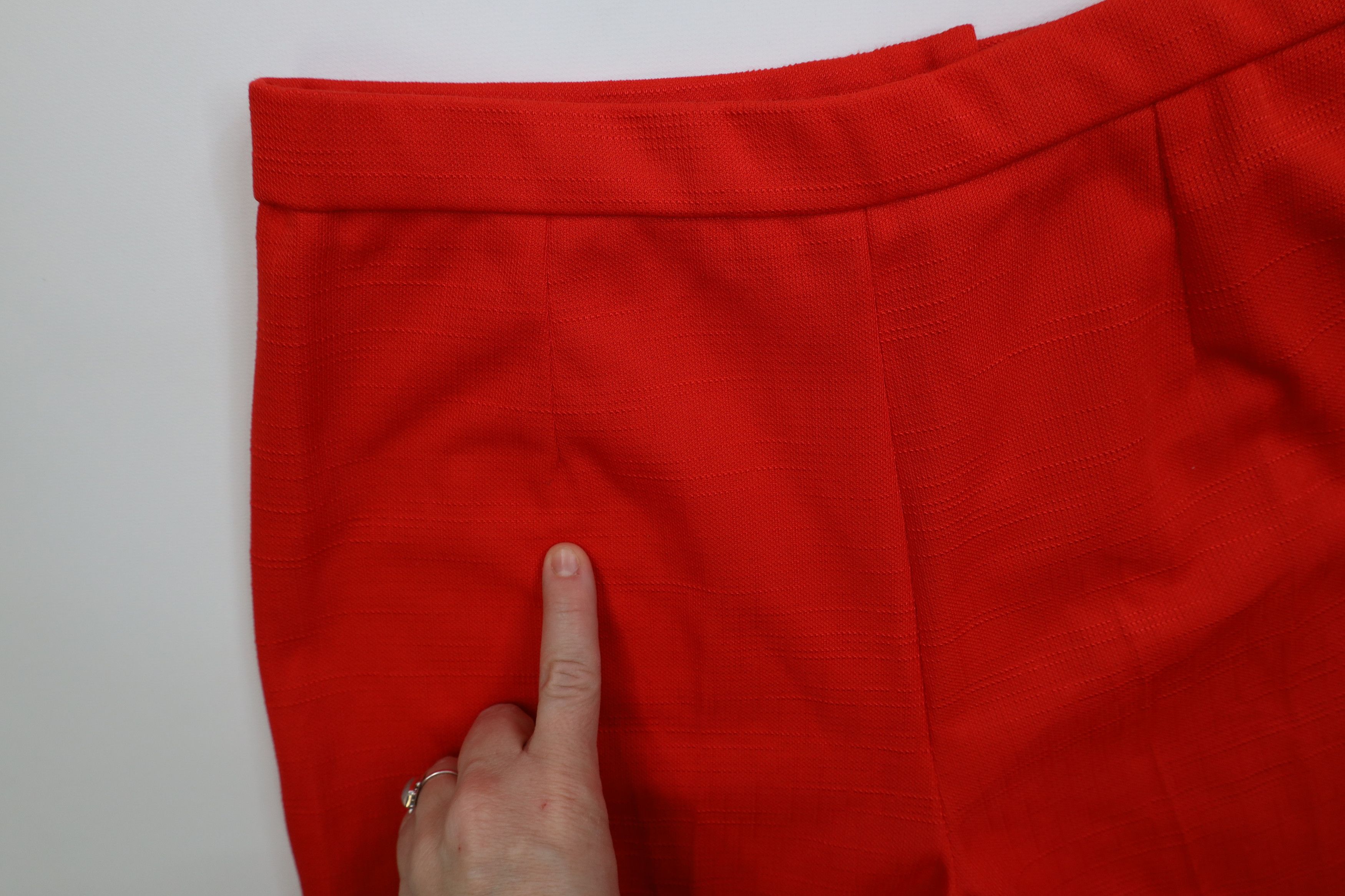 Vintage Vintage 60s Streetwear Knit Bermuda Shorts Red Polyester USA Size 34" / US 12 / IT 48 - 11 Thumbnail